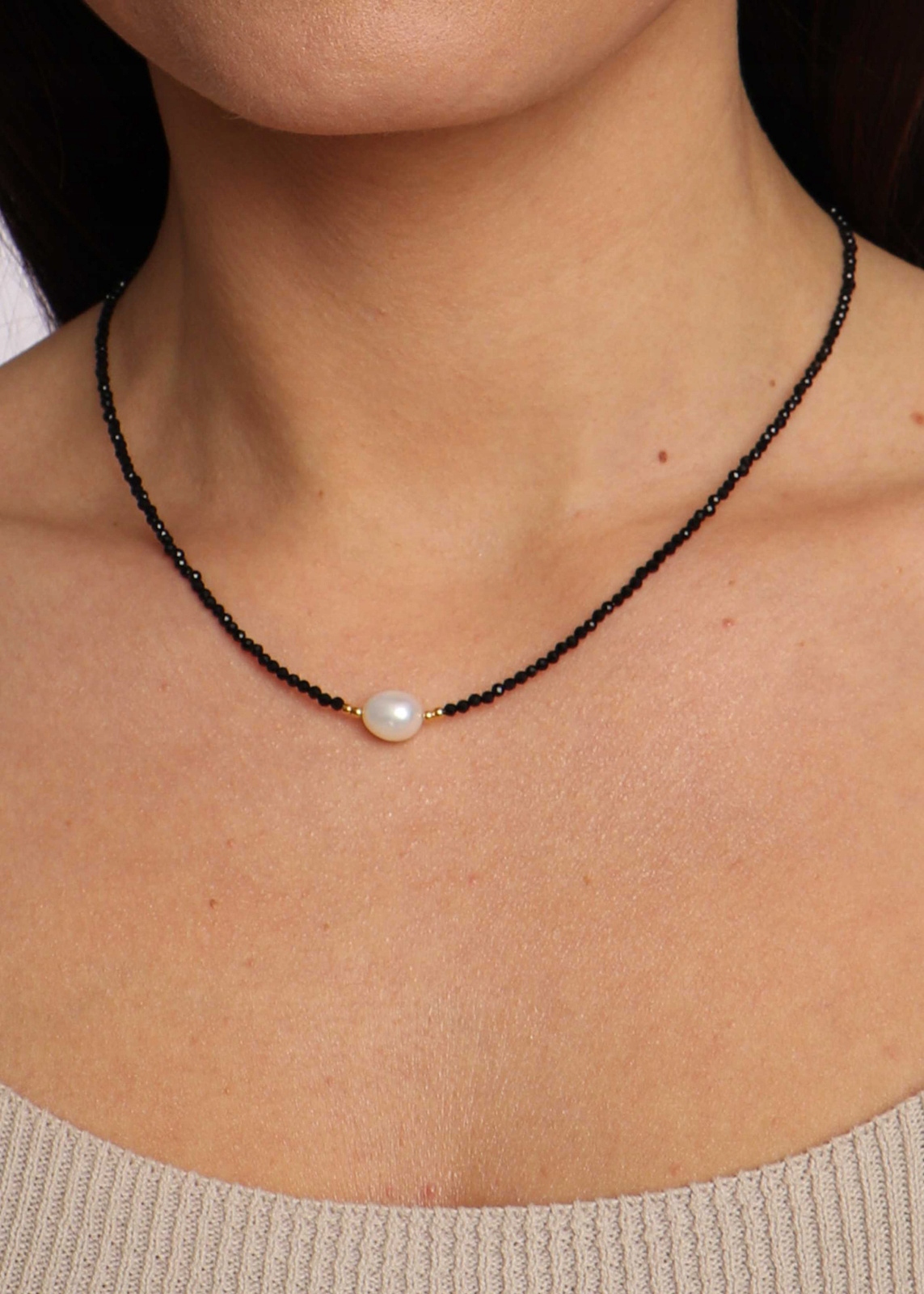 Náhrdelník Spinel a přírodní perla