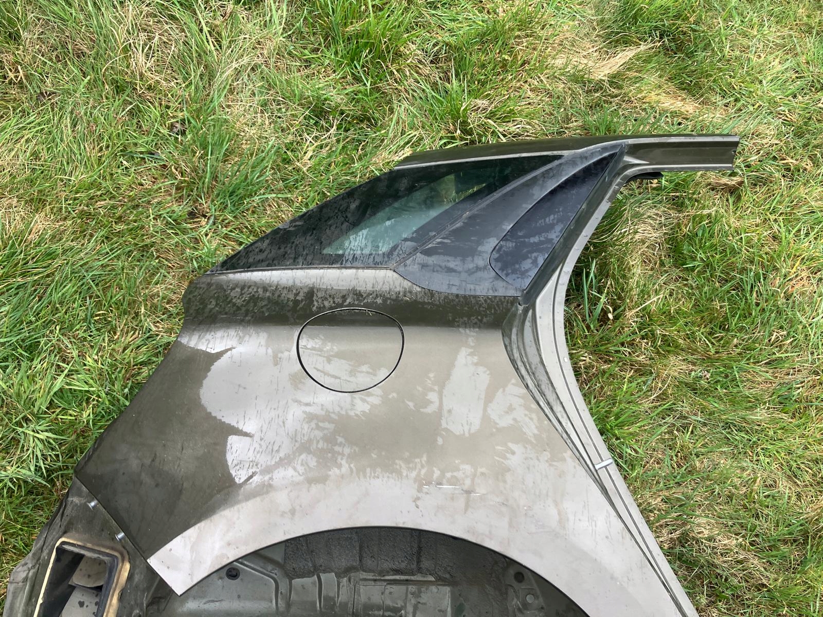 LONGHERONE parafango Destra posteriore CITROEN C4 PICASSO II