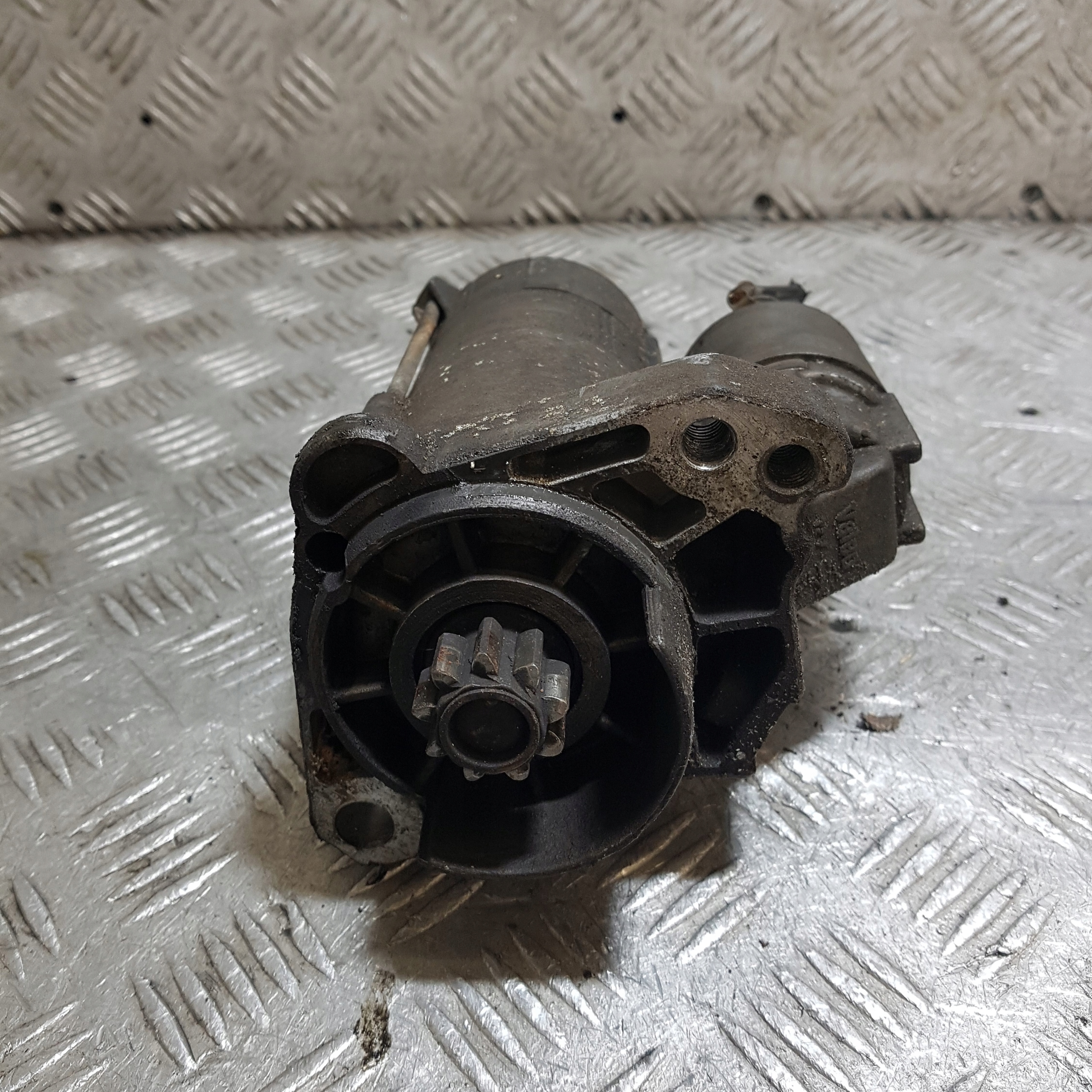 starter VOLKSWAGEN TOUAREG 077911023J 4.2 V8