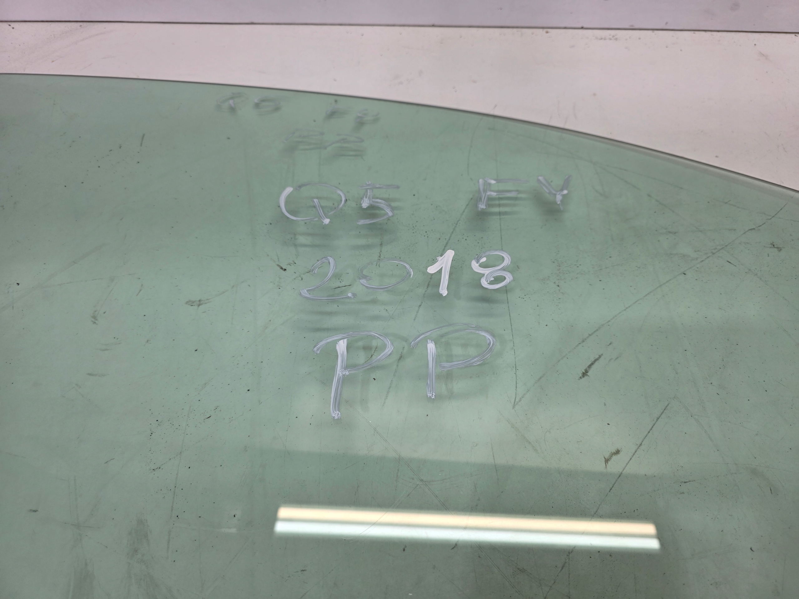 window side door right front AUDI Q5 FY 80A 2018 80A845202A