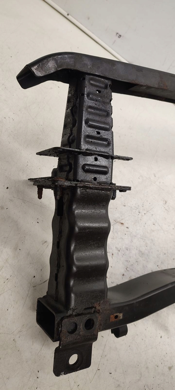 bumper support front front Citroen C6 2,7 HDI