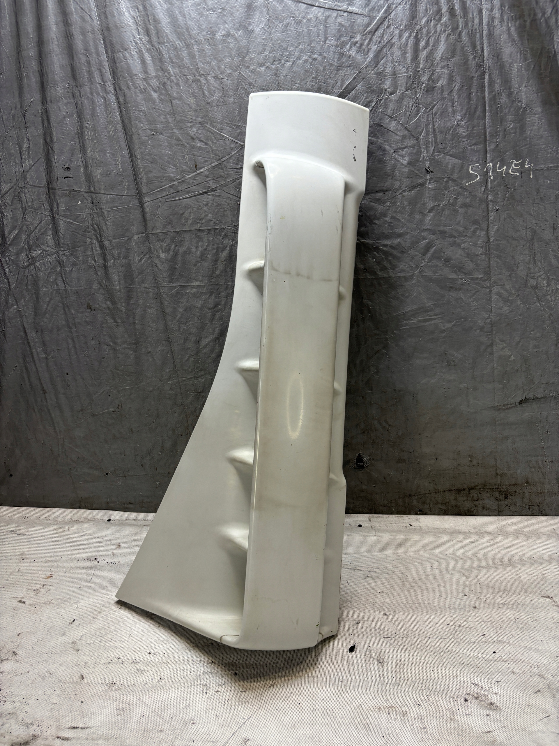 corner bonnet hood cabs left Iveco Stralis 504096163