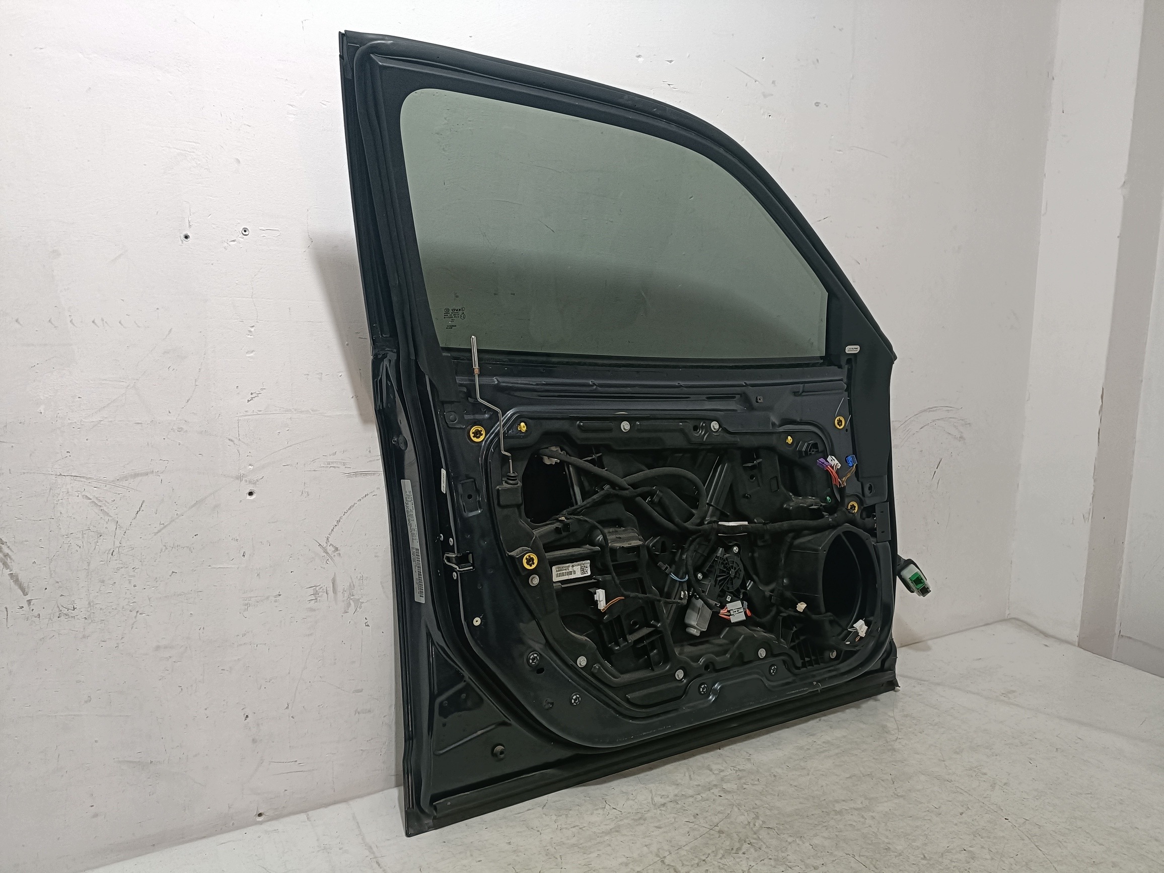 DODGE CHARGER 2019- door left front front PAR complete 68409486AB