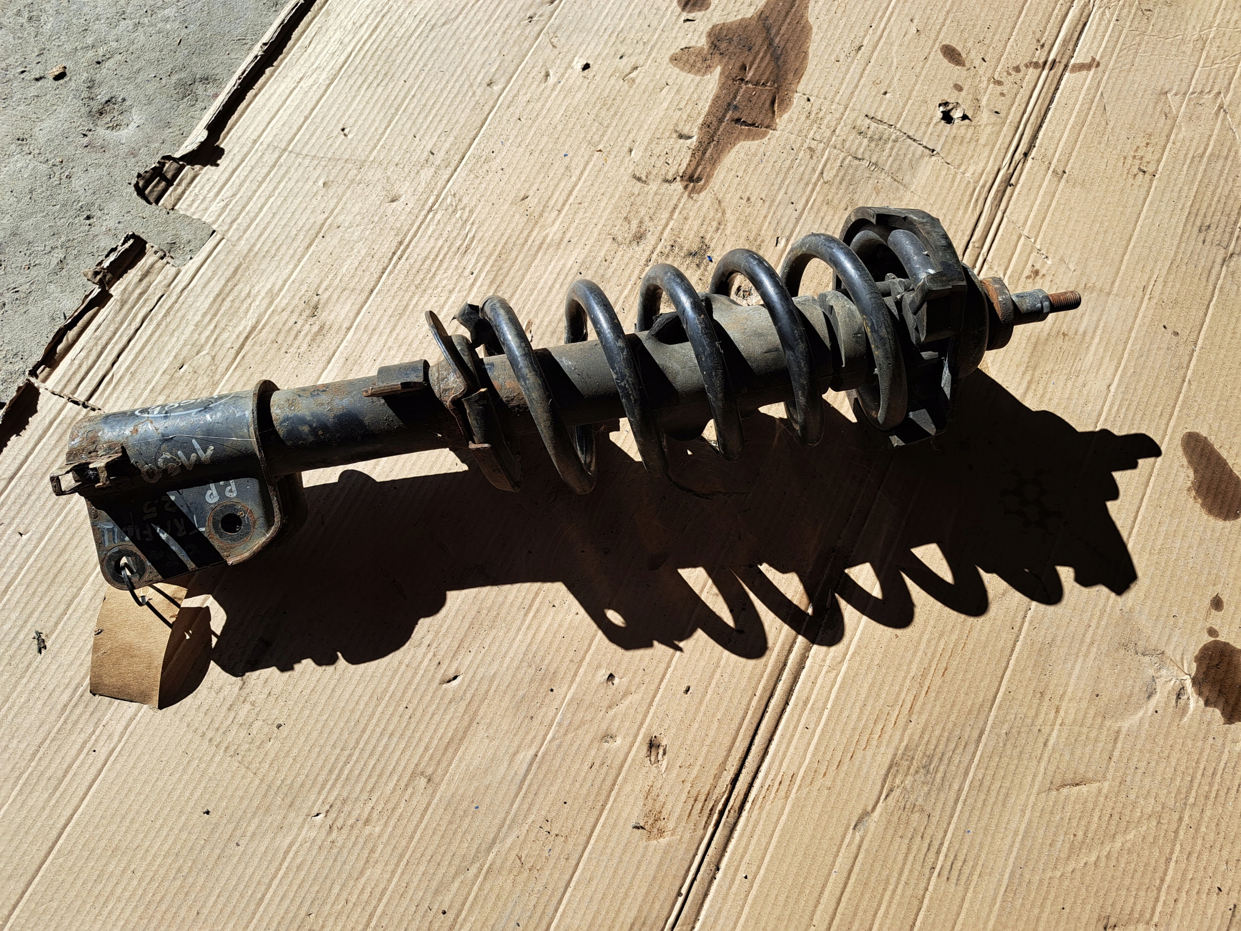 shock absorber right front RENAULT TRAFIC II 2.5 DCI