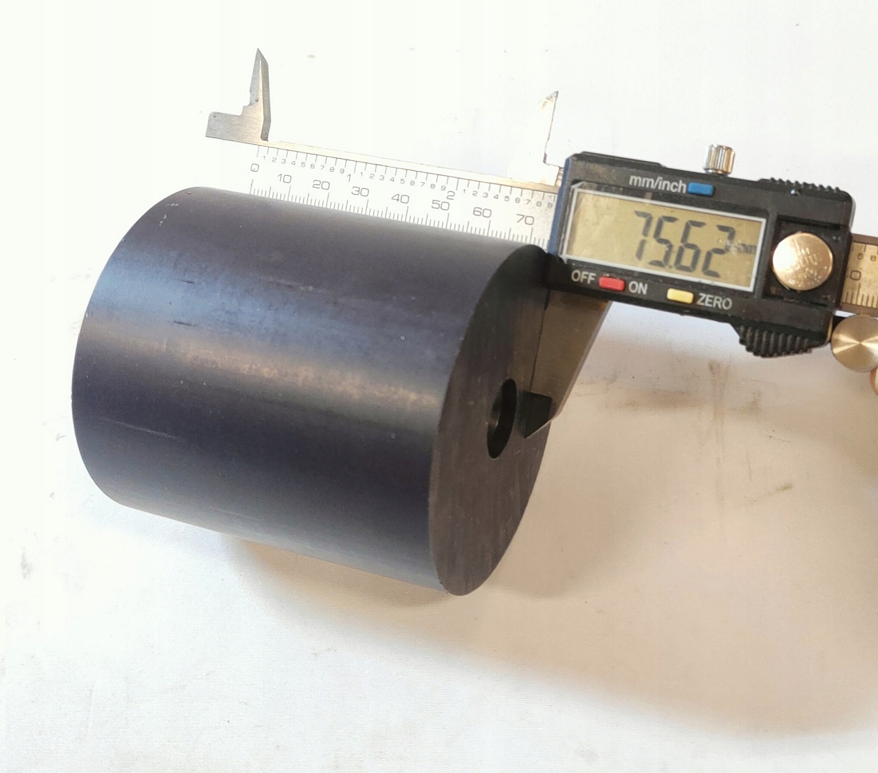 Land Rover Discovery II Body Lift 75 mm Lift 3 cale na śrubach 10.9 Producent części Inny