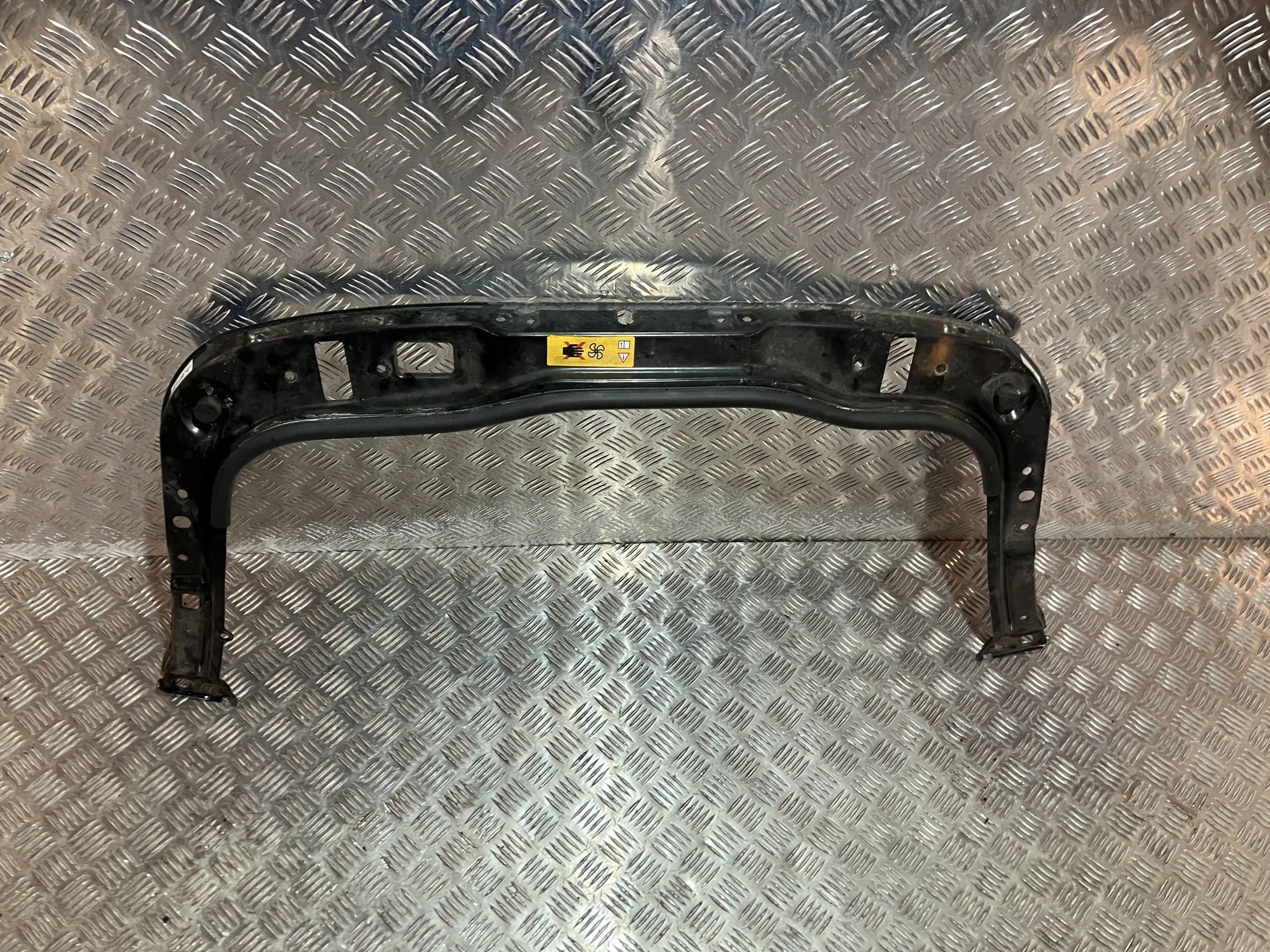 панель передняя / телевизор MINI Купе R58 COOPER SD 2.0 d
