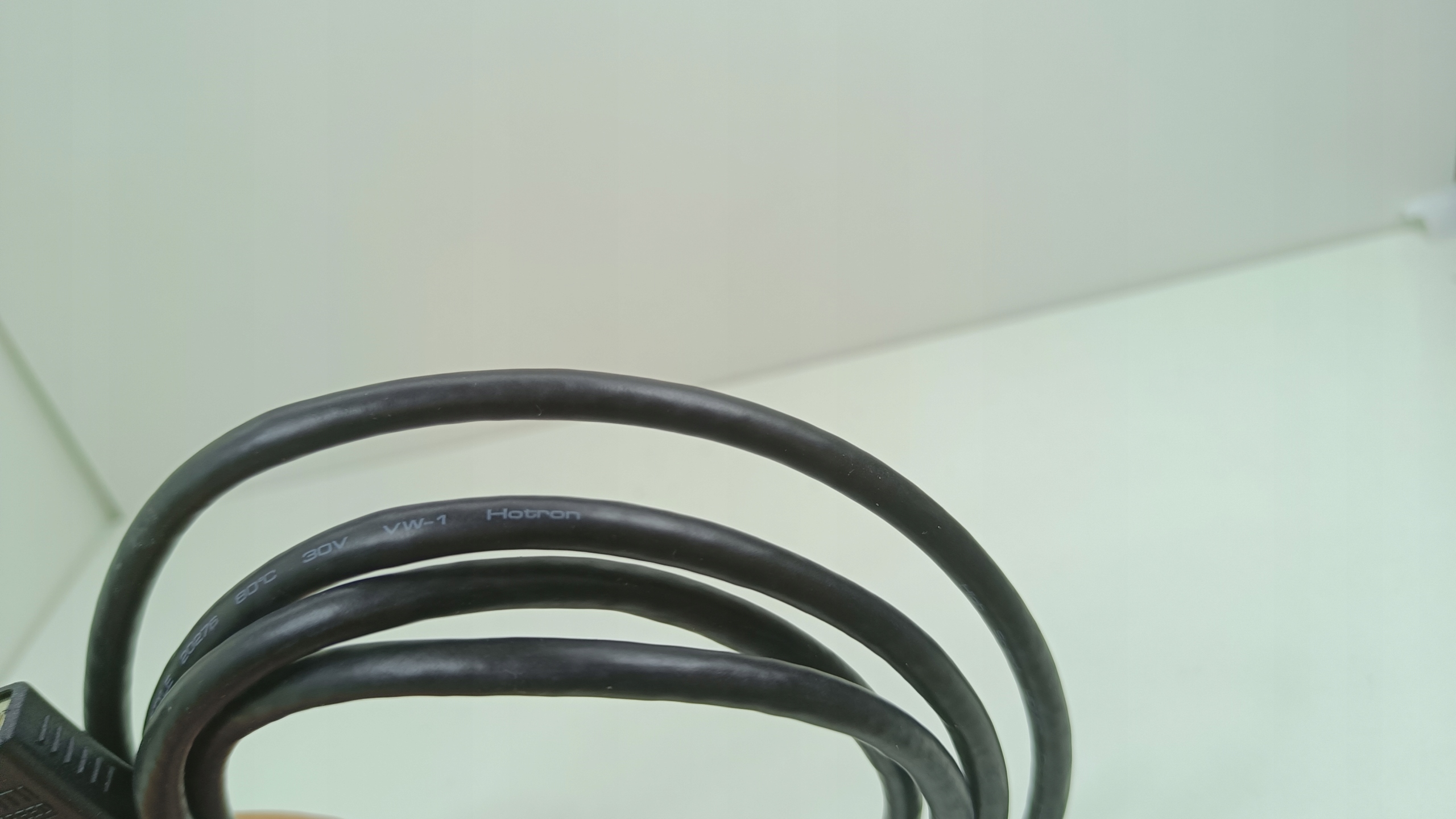 KABEL HDMI 1.5M HOTRON HIGH SPEED HDMI HDMI-HDMI MĘSKI-MĘSKI 4K Długość kabla 1.5 m