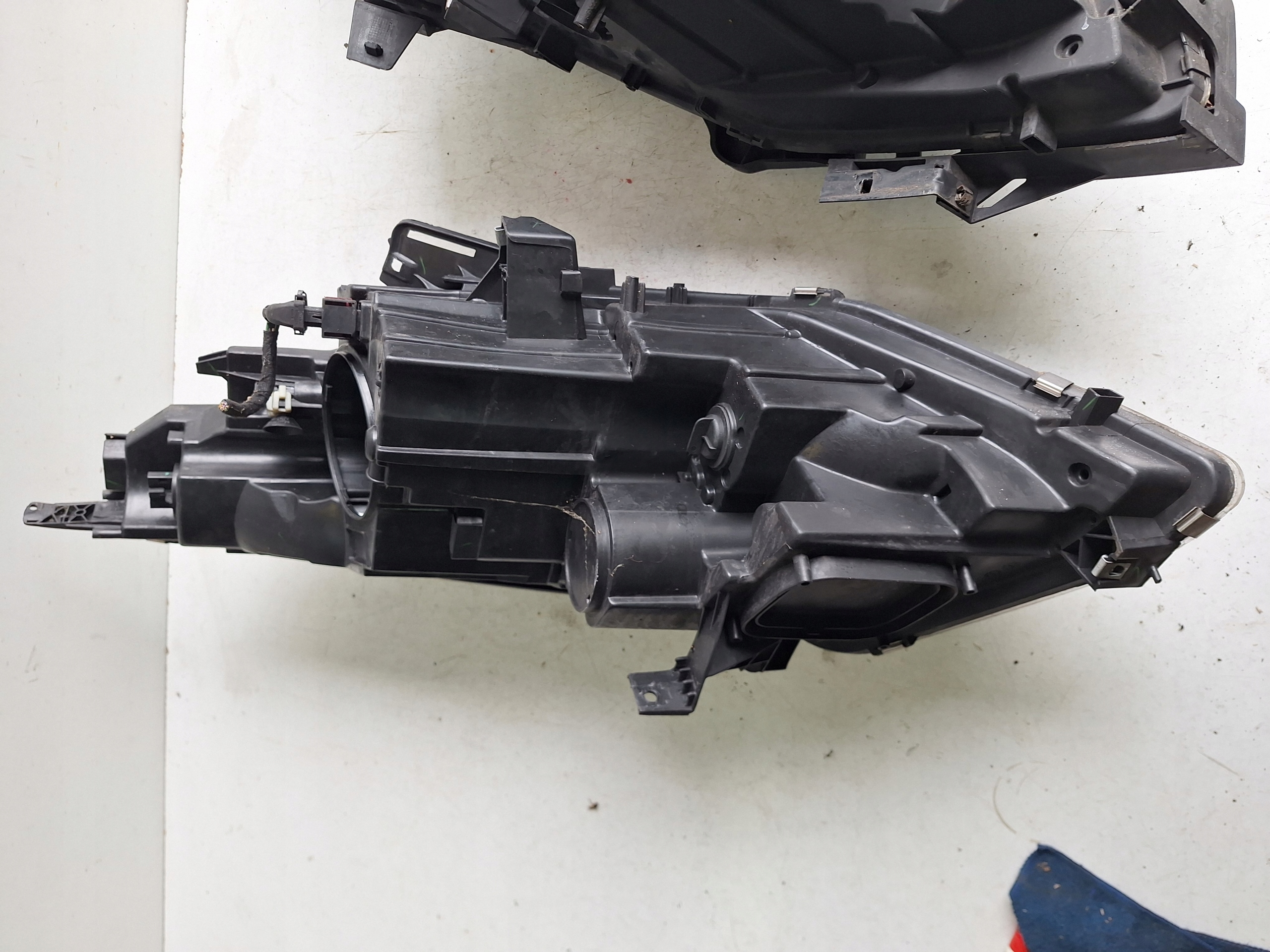 OPEL ZAFIRA C 12-16 light right UK