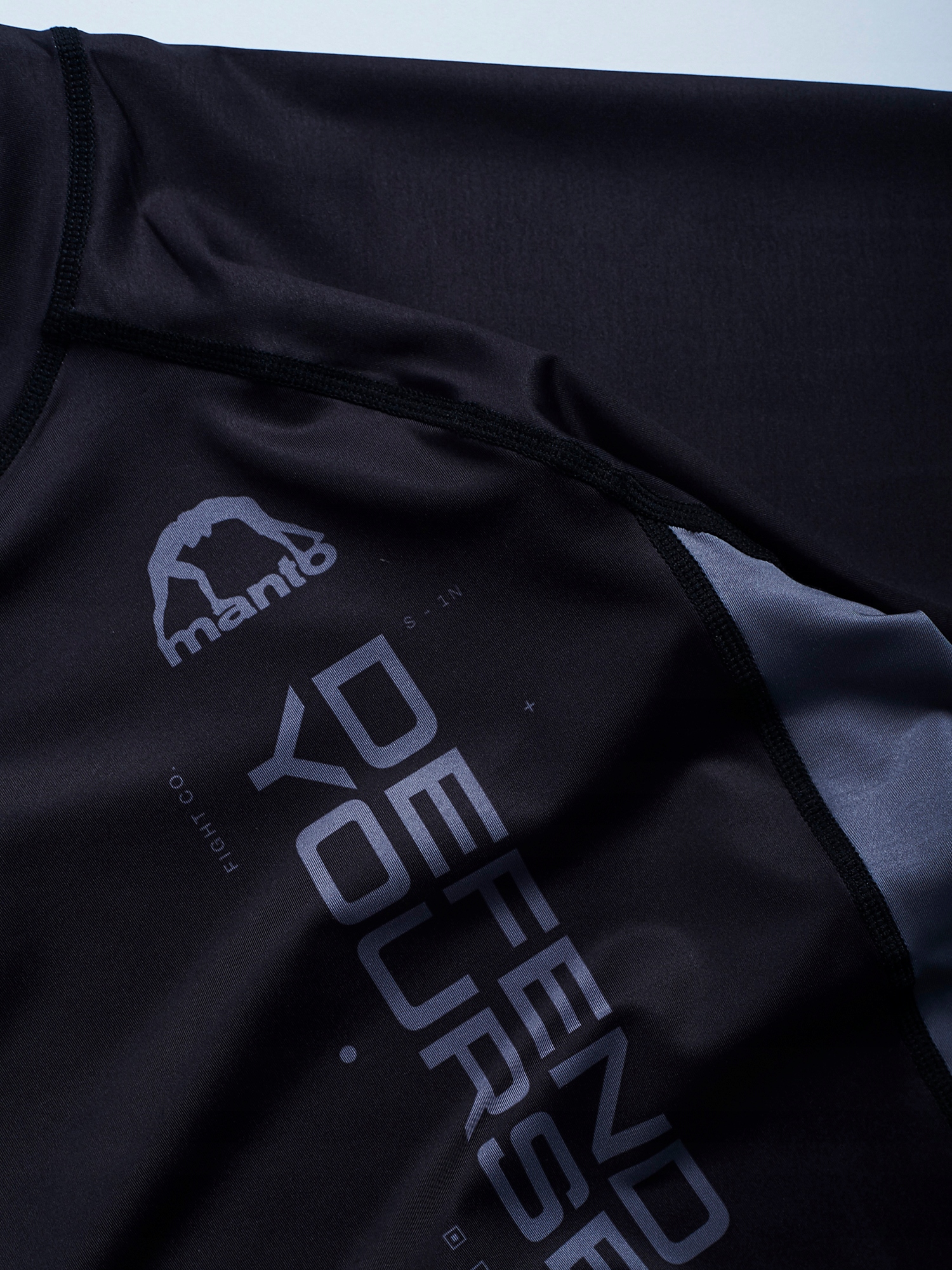 MANTO Rashguard krótki rękaw RANKED czarny - XXL Płeć mężczyzna