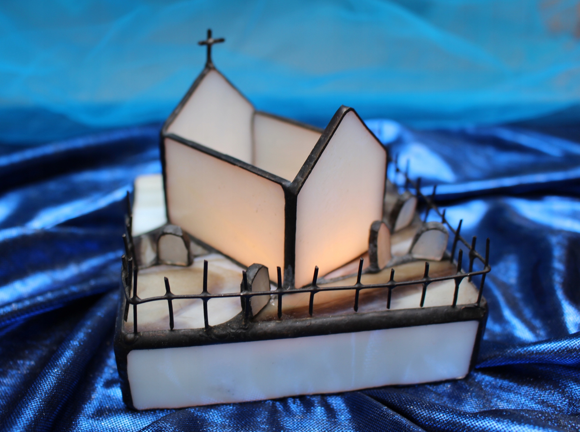 Świecznik witraż mroczny cmentarz Halloween b2