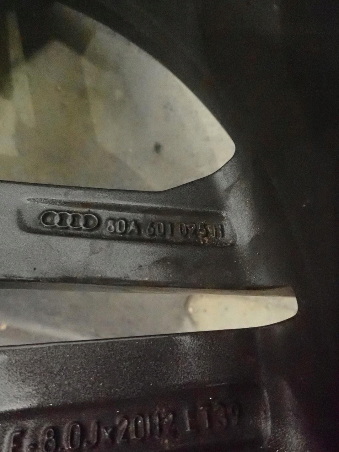 disk disk AUDI 80A 5x112 ET39 8J 20" 80A601025H