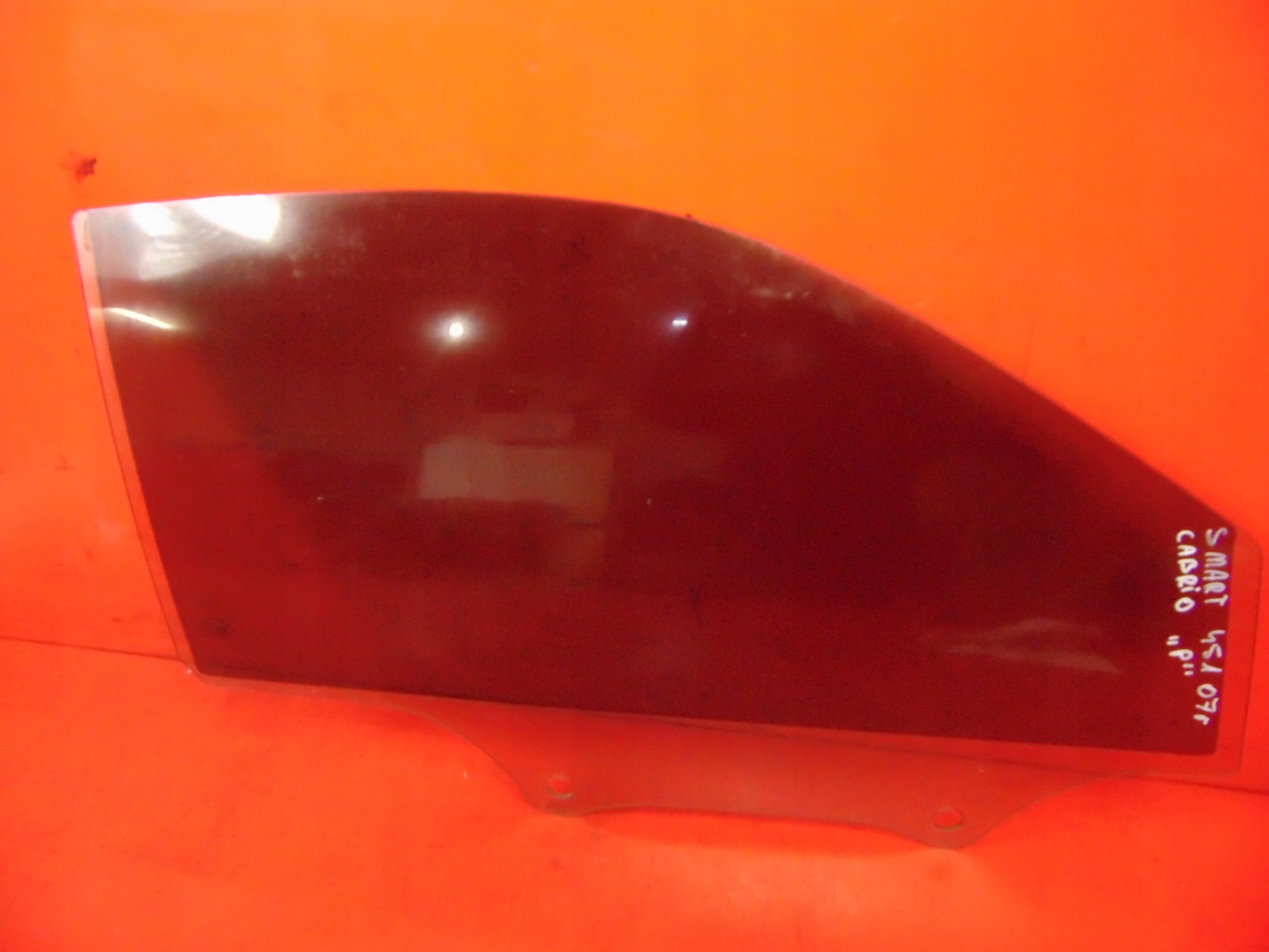 43R-00049 AS2 - SMART ForTwo II 451 07 - стекло передней правой двери