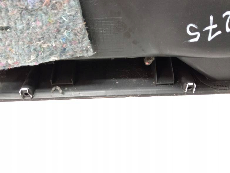 upholstery side right front COUPE 809009780R Renault Megane III