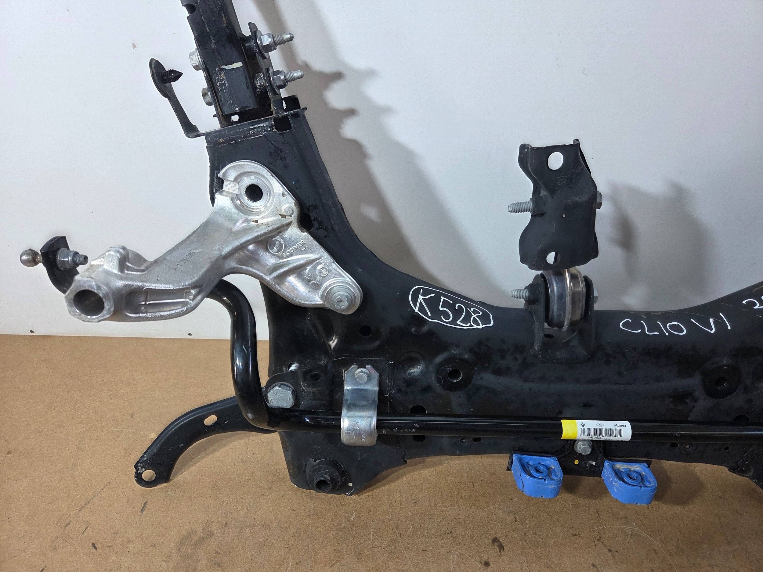 Renault Clio VI 2026r axle beam front (K528)