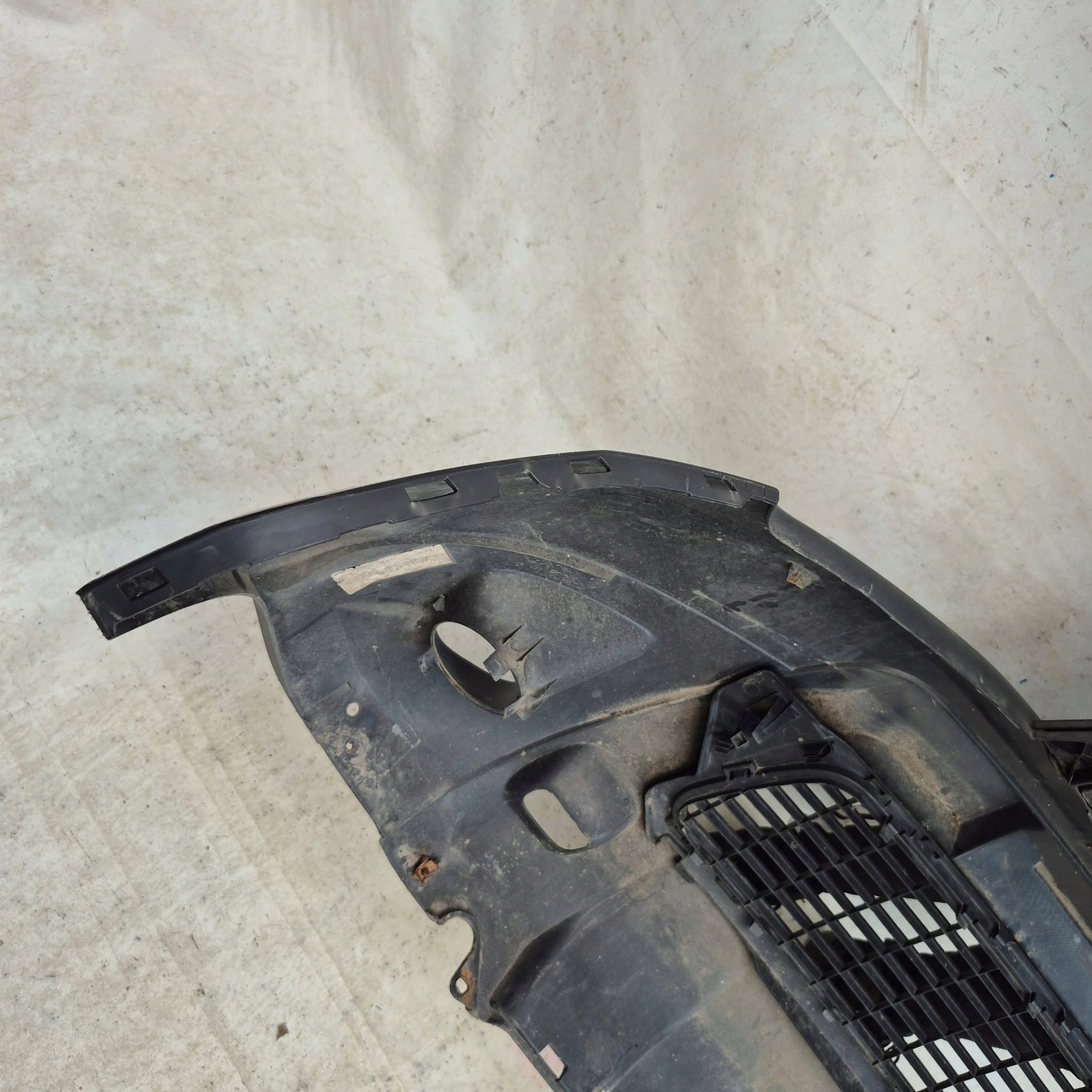 DACIA DUSTER and 1 10-13 bumper front front