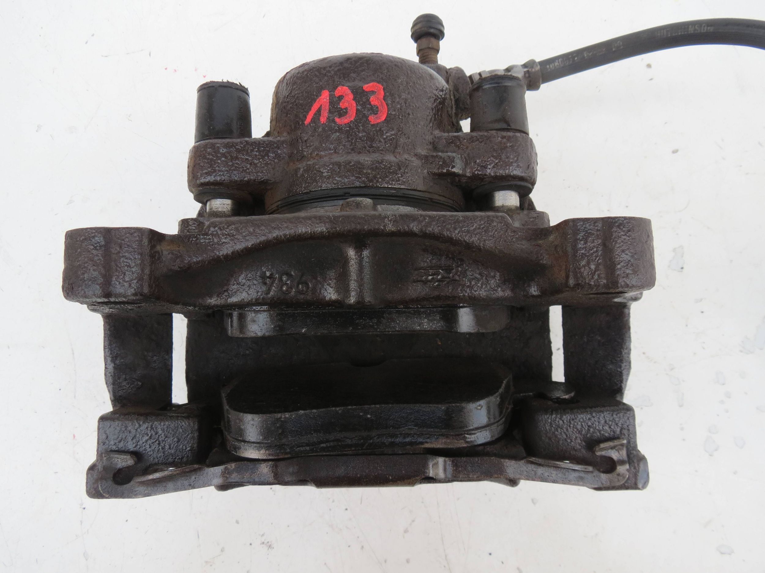 caliper brake right front VOLVO V70 lll 3.2 B R6 243 KM 07-16r