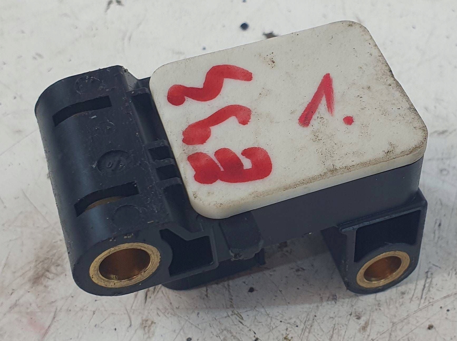 BMW 3 E92 E93 335 3.0i Crashsensor Drucksensor Airbag