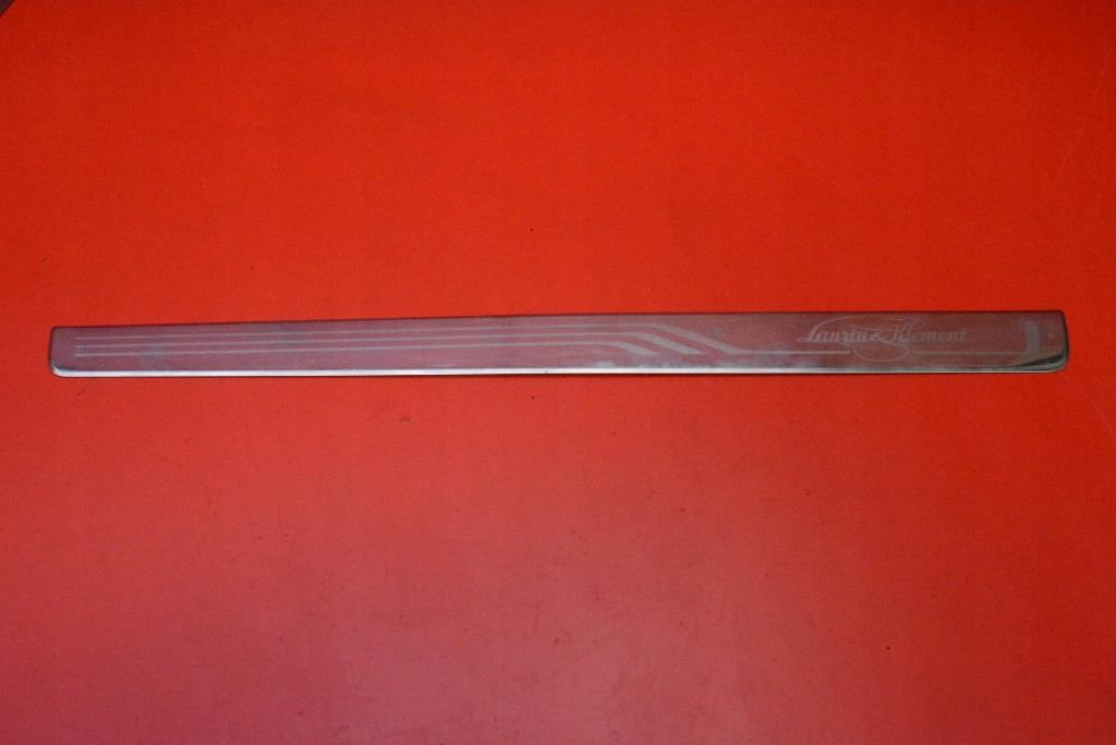 caps threshold LAURIN&KLEMENT 3V0853813E SKODA SUPERB 3 III 15-20
