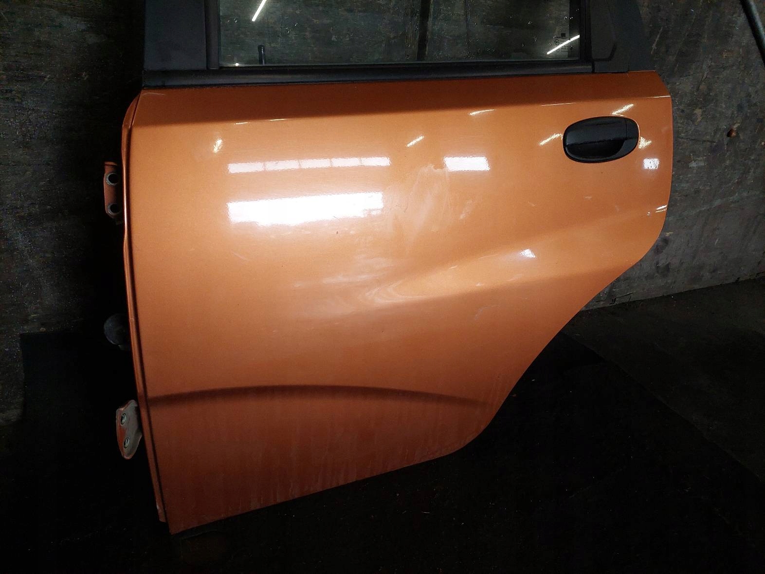 door complete left rear part CHEVROLET AVEO and 5D 54U