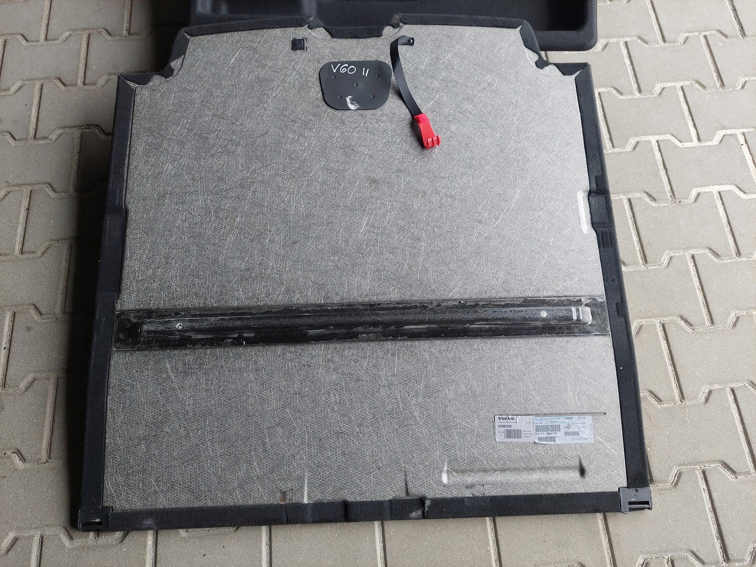 mats plato boot 31462612 31462618 VOLVO V60 II