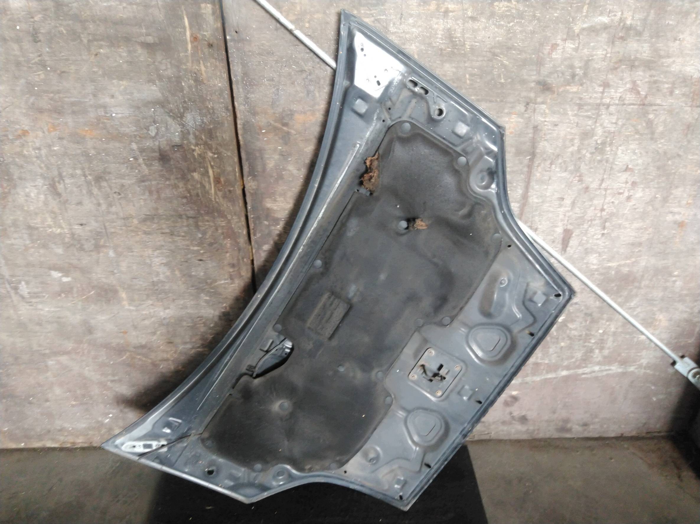 capot FORD FIESTA MK5 LIFT D2