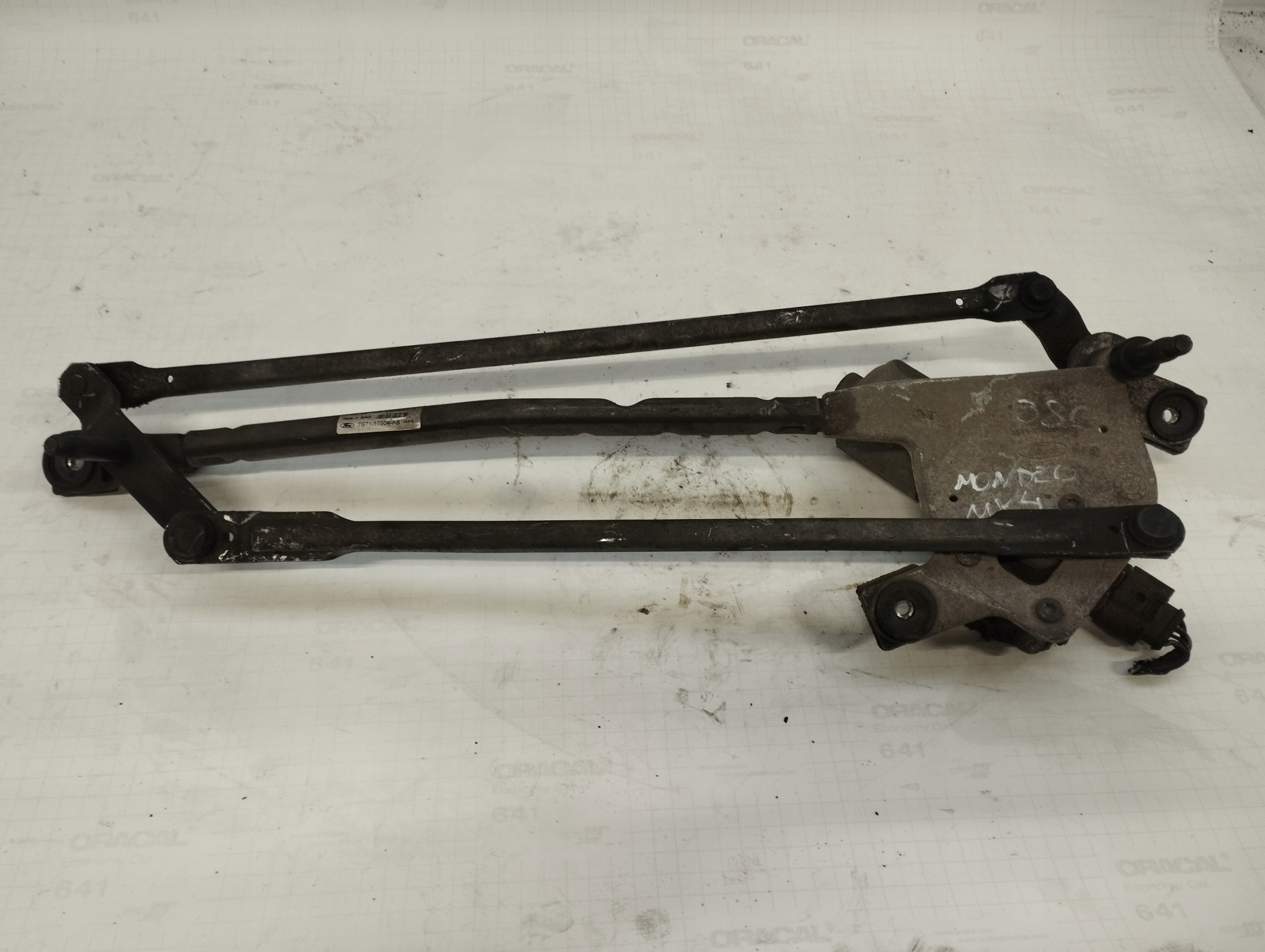 FORD MONDEO MK4 wiper mechanism front 3397021018 BOSCH