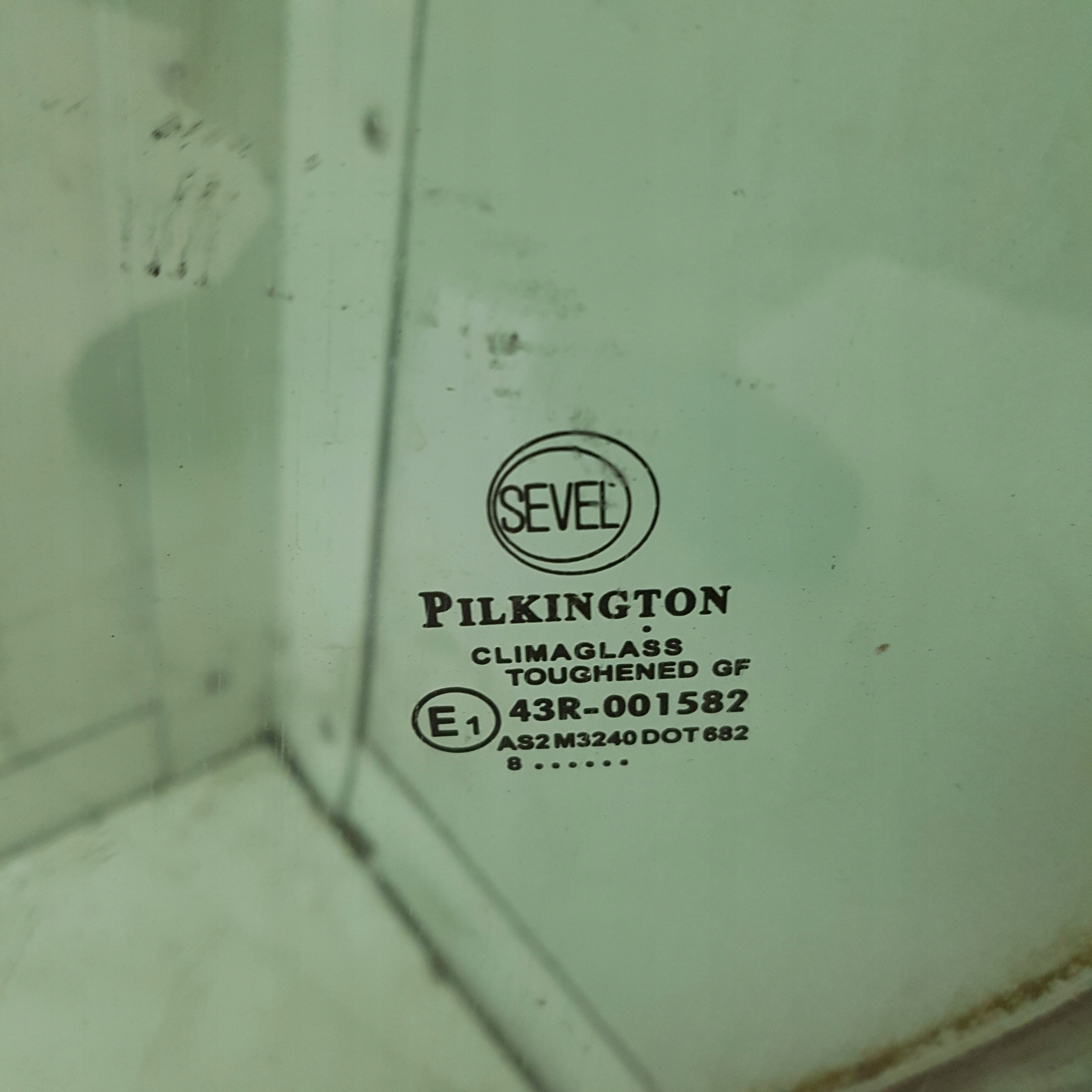 window side left front door PEUGEOT BOXER 2