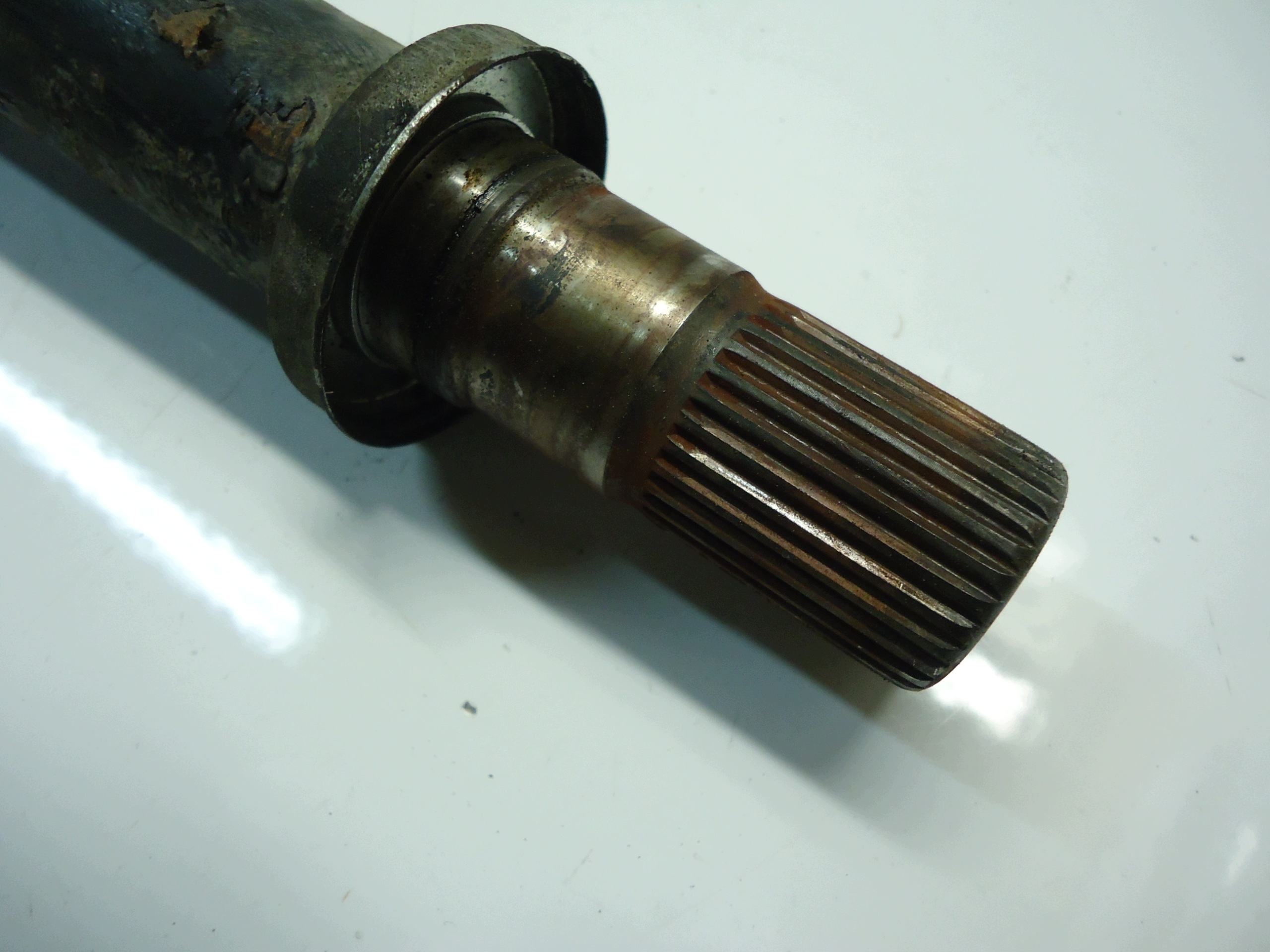 NISSAN 2.0DCI M9R Demi axe Support Droit