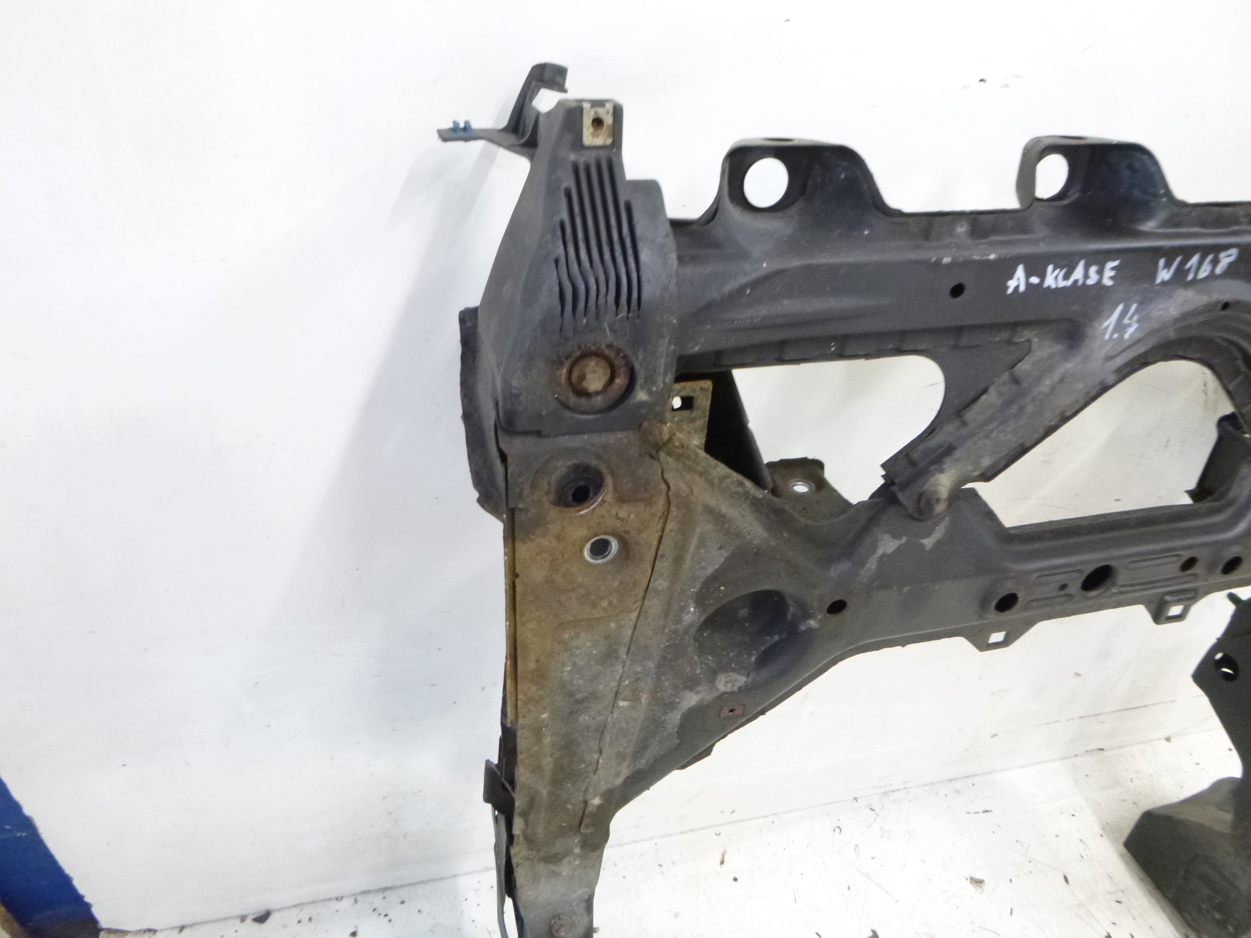 axle beam Lawa Rama below engine front Mercedes class A W168 1.4 B 1997 – 2004