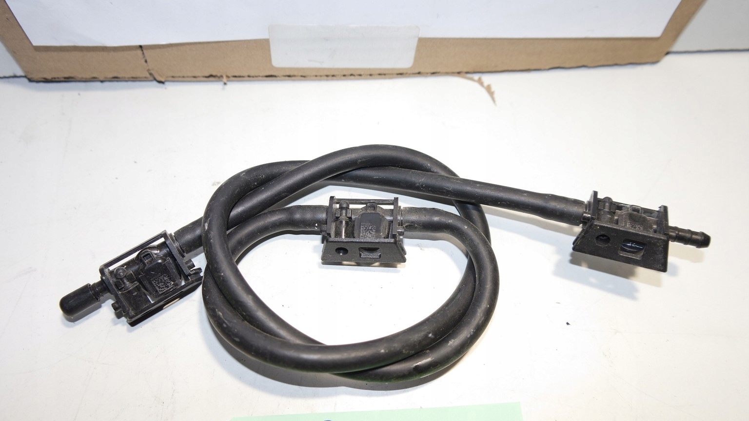 PRZEWOD SPRYSKIWACZA MERCEDES W205 8234S456 Part manufacturer Mercedes Benz OE