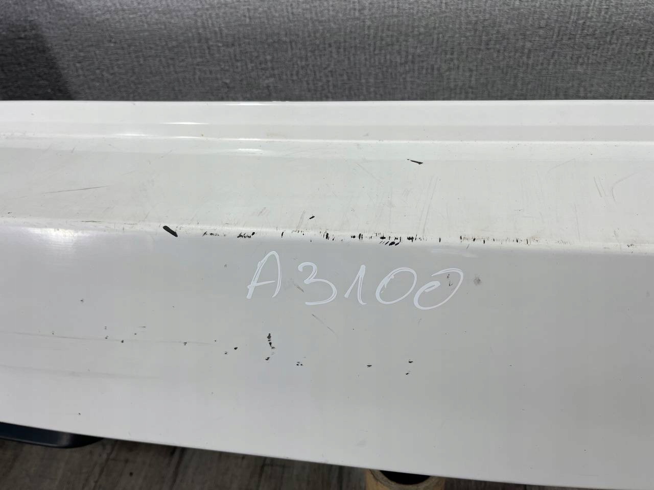 VW ID BUZZ ID. BUZZ 2022-> bumper rear part 1T3807421