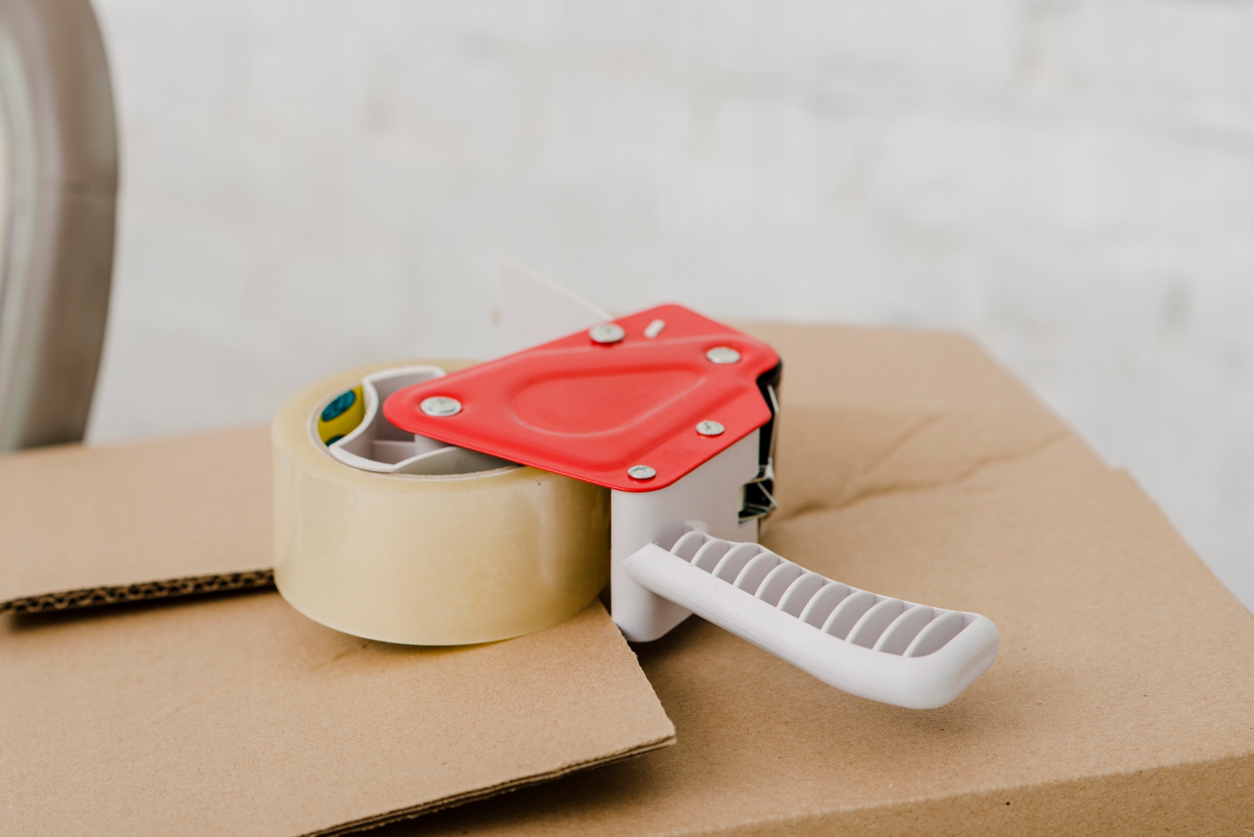 TAŚMA PAKOWA KLEJĄCA BEZBARWNA PRZEZROCZYSTA 48x50 SMART 48/50 36SZT KARTON Materiał PP (polipropylen)