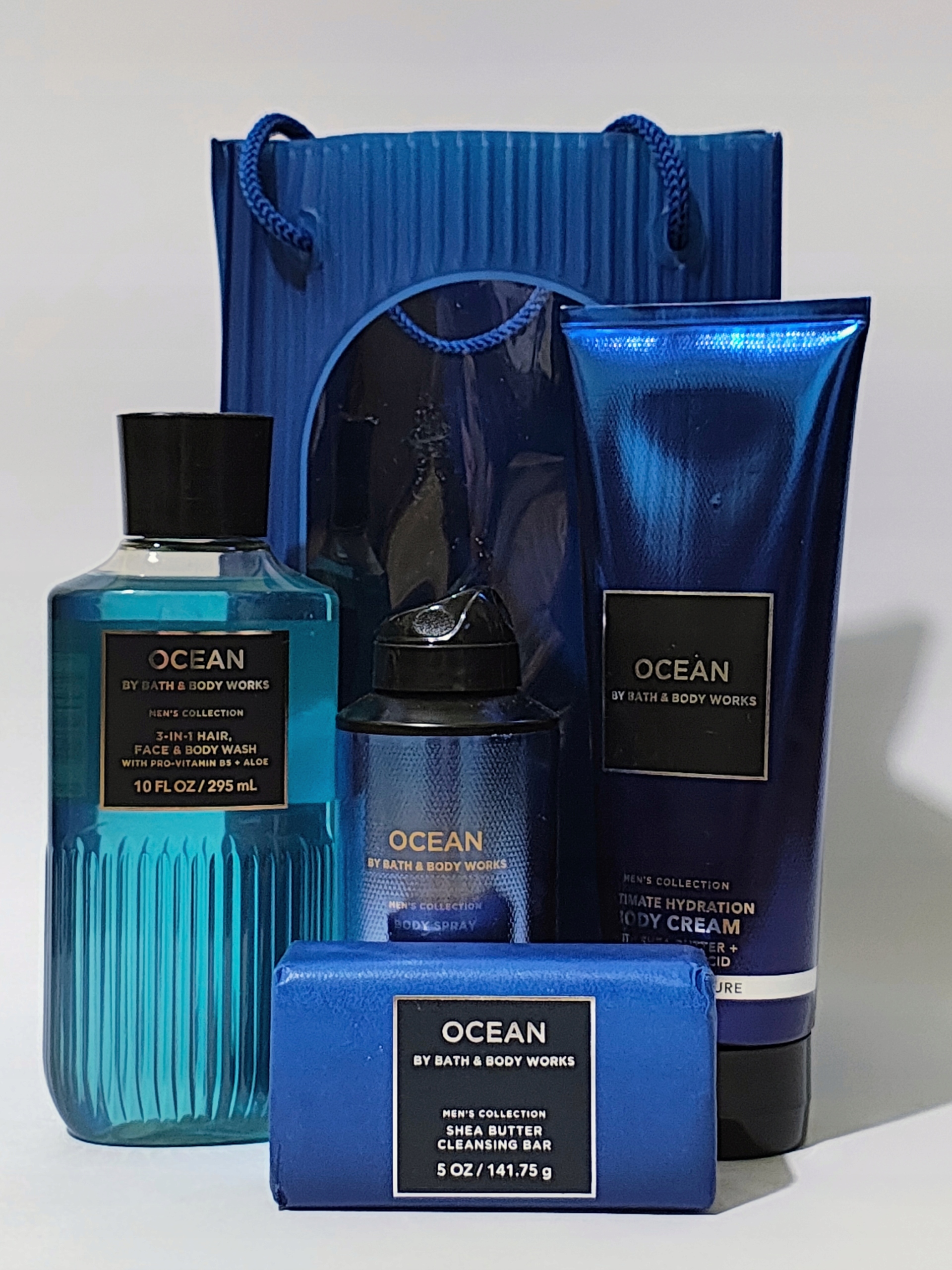 – Zestaw „Ocean” dezodorant, żel, balsam, mydło w kostce