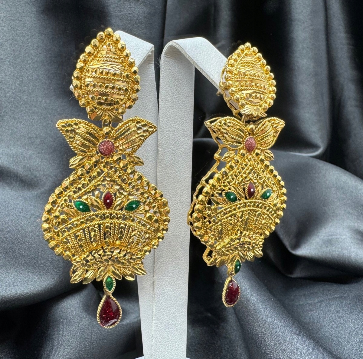 Unikatowe Wiszące Złote Kolczyki Rękodzieło 32,28G P750 7,5CM 18K Marka Inna marka