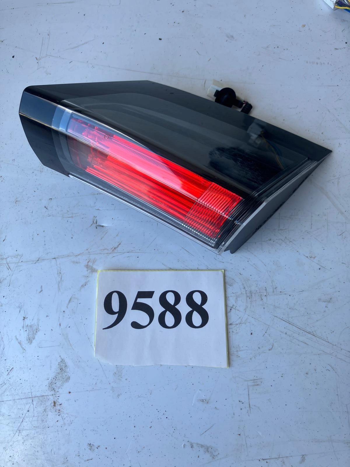 light right rear part to the bonnet HONDA CIVIC X HB