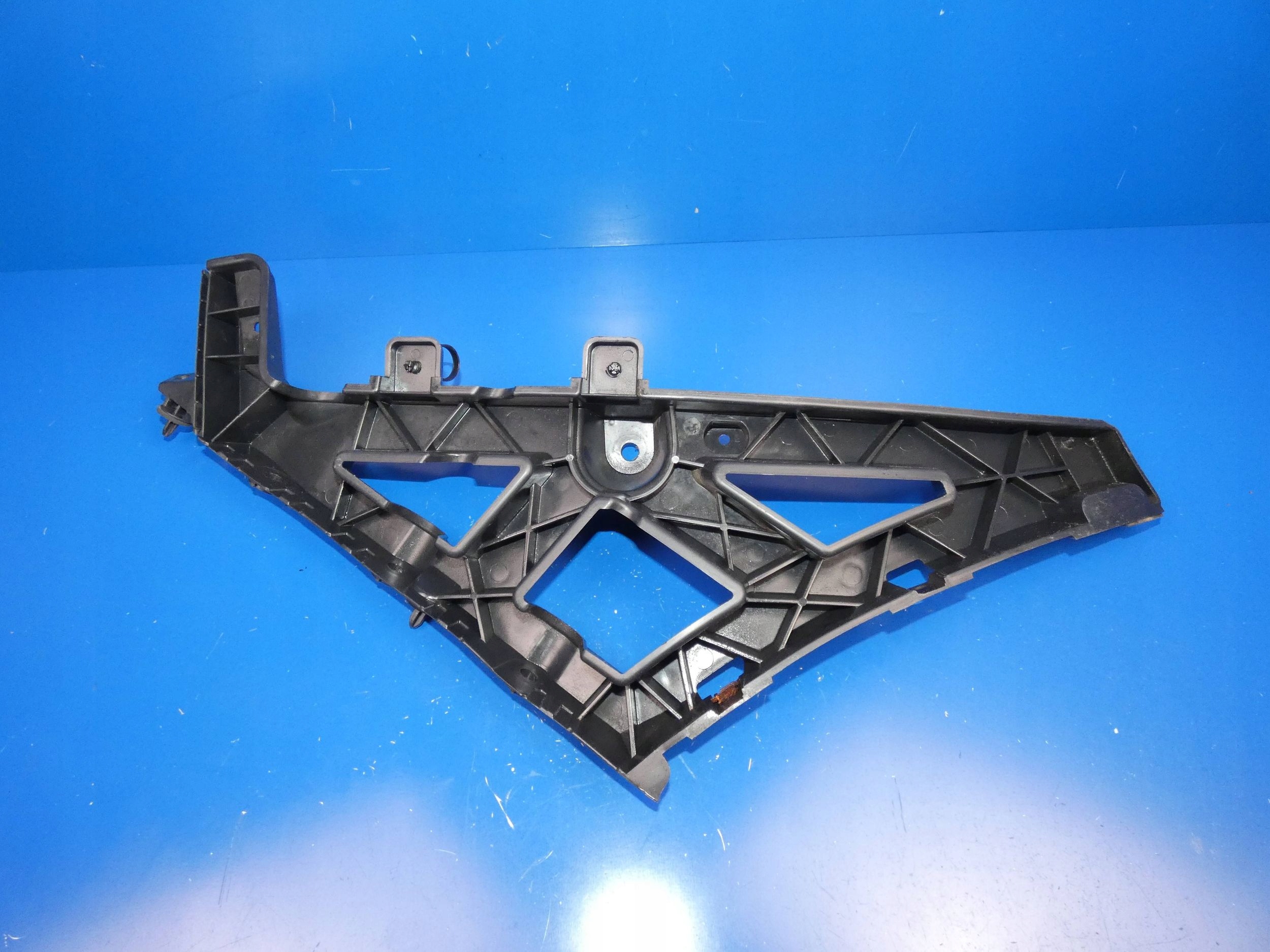 JAGUAR XE X760 support bracket of a bumper left rear part rear