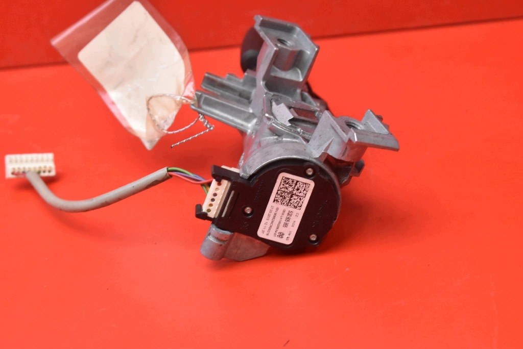 ignition key 1K0905851 VW GOLF 7 VII 1.6 TDI 105 KM 12-17