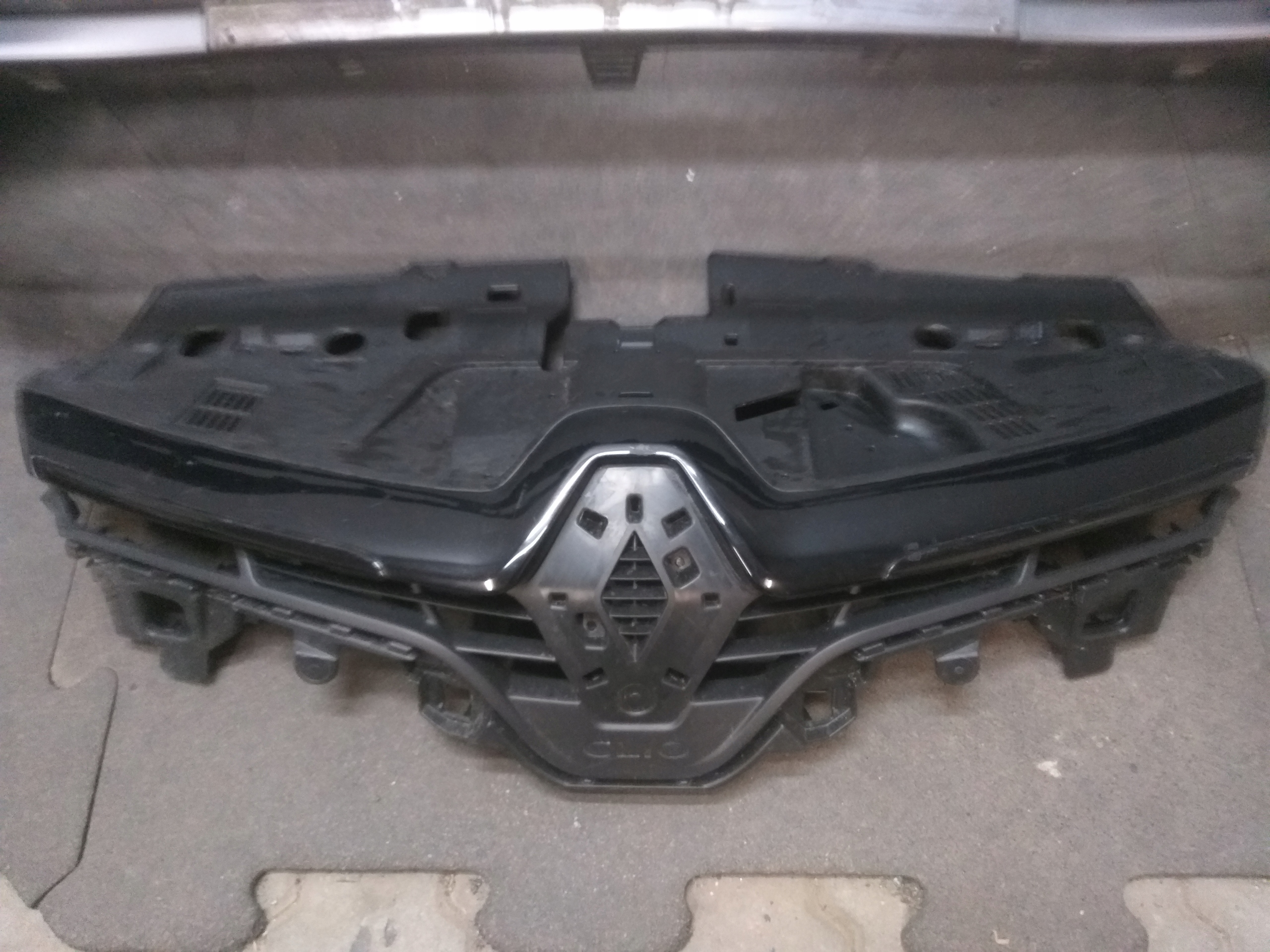 BUMPER FRONT RENAULT CLIO IV 4
