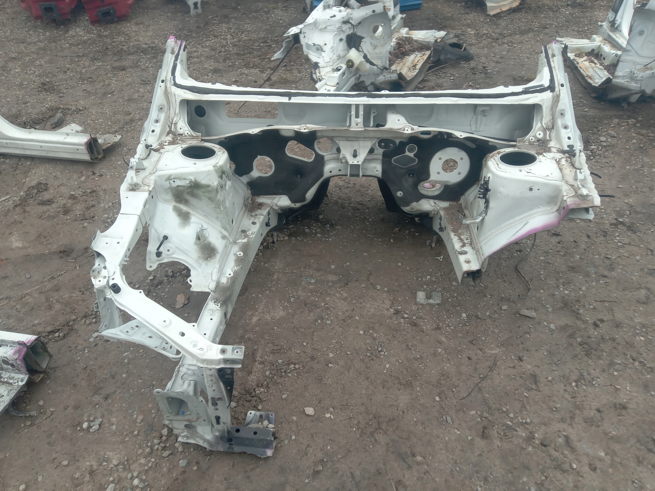 SUBARU LEVORG ЧЕТВЕРТЬ ПРАВАЯ ПЕРЕДНЯЯ СТЕНКА