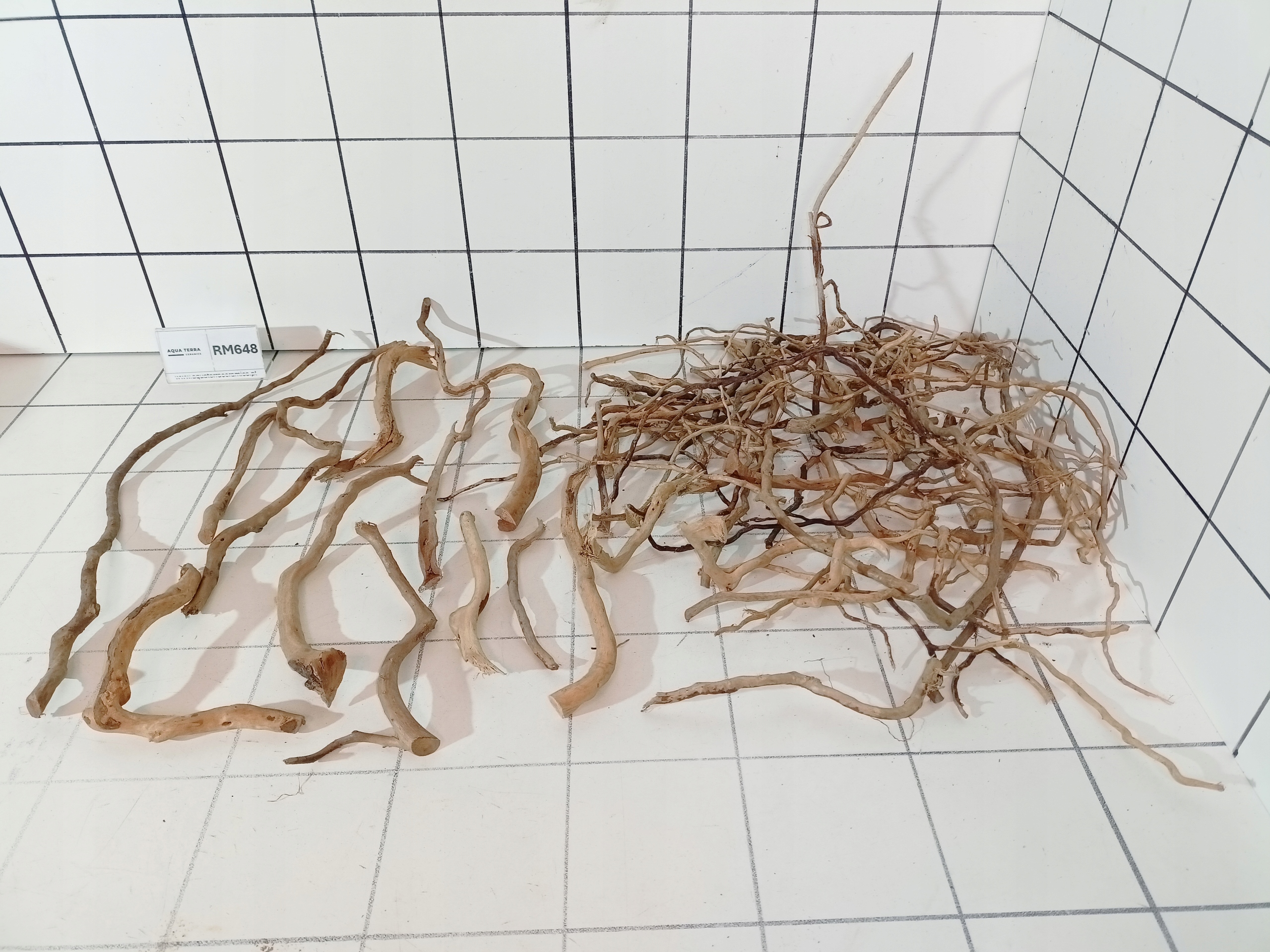 Korzeń Gałązki Red Moor RM648 Dekoracja 500G Zestaw Do Akwarium Terrarium