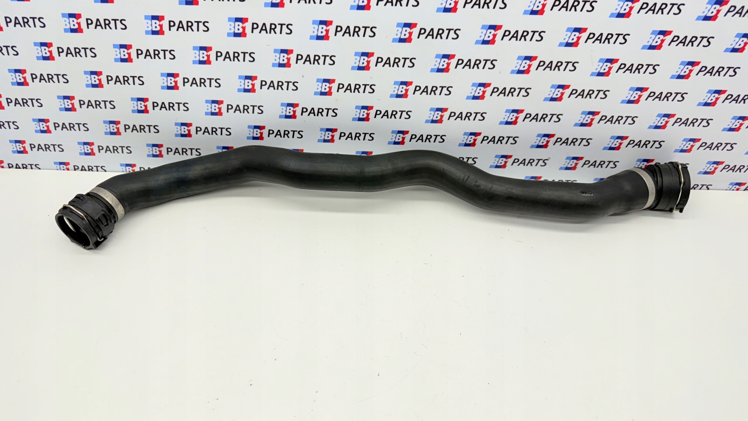 BMW G20 G21 prijenos crijevo vode cijev 330E 330I 320I 8654834