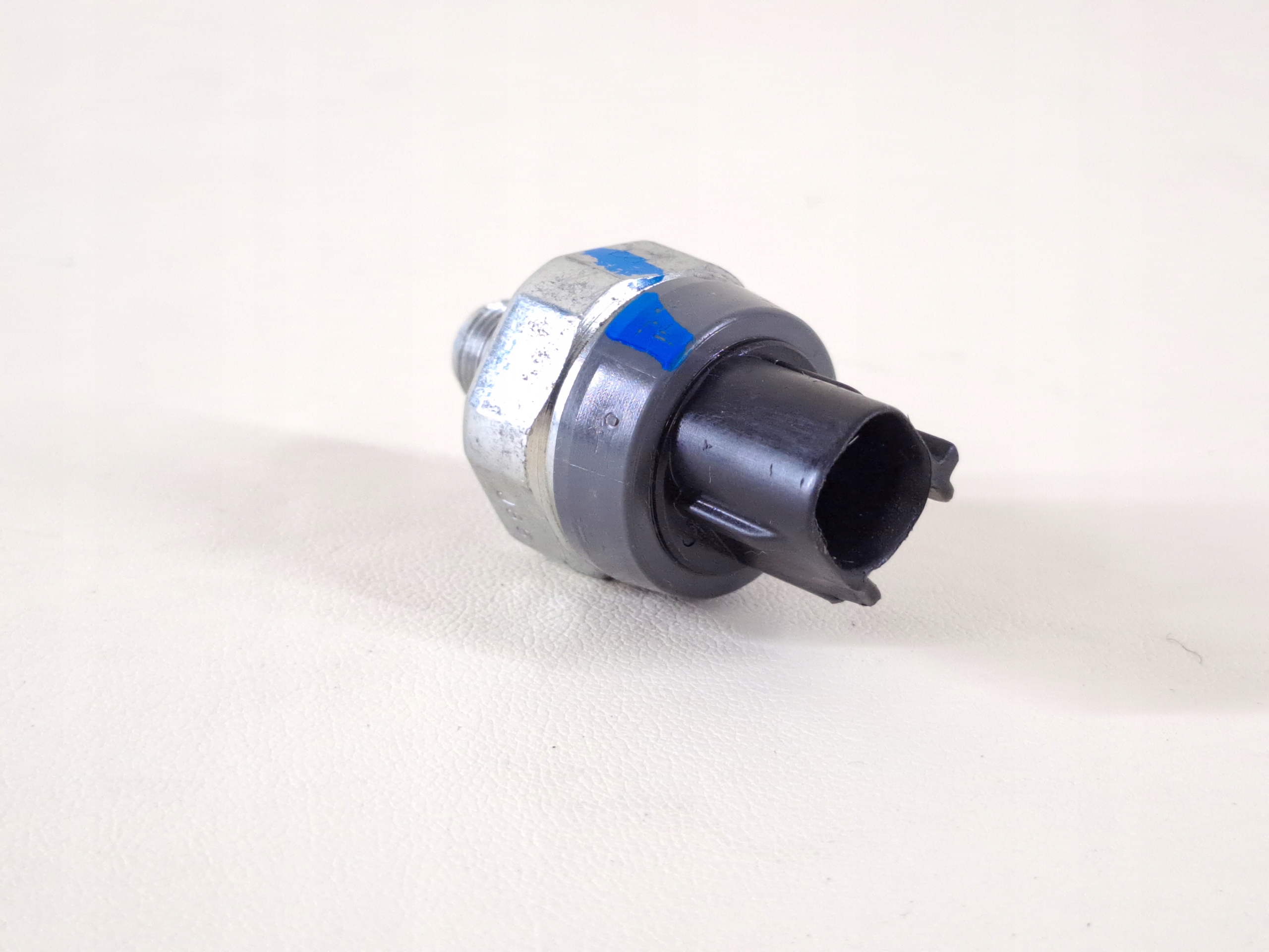SUZUKI SX4 S-CROSS 18r 1.4T LIFT sensore pressione olio