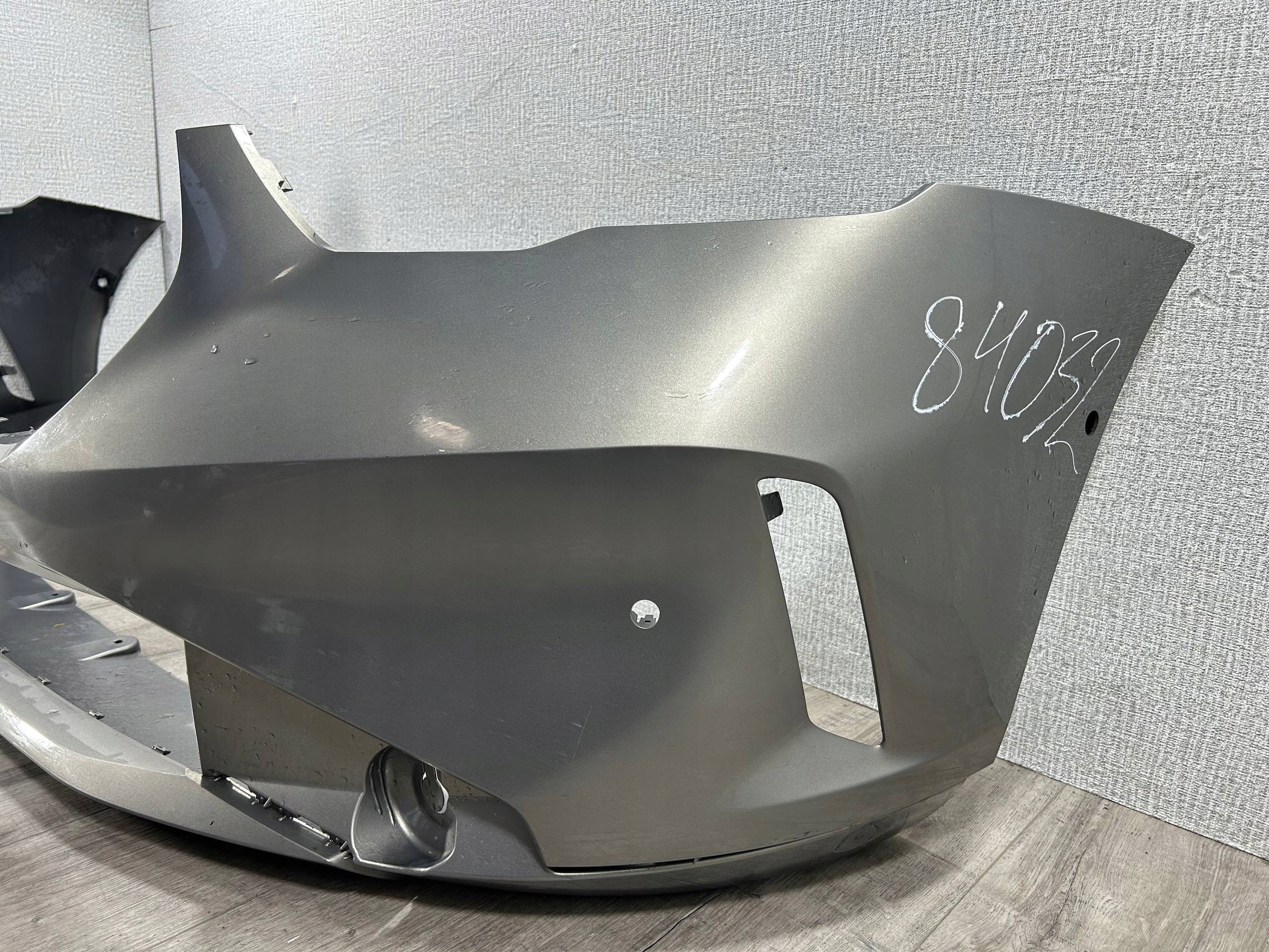 BMW 5 G60 G61 2023-> bumper front 9883904