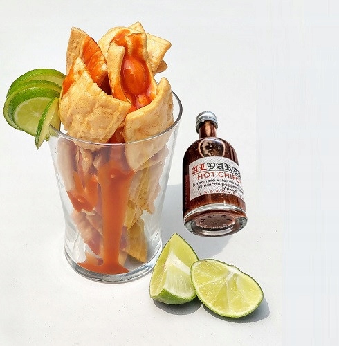 Levně Mexický veganský chicharron 200g se salsou Alvarado Hot Chipotle 40ml