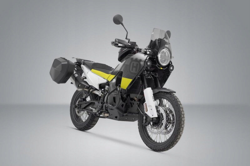 Bočné Kufre A Rošty Husqvarna Norden 901 (21-) Čierne 2X16,5 L