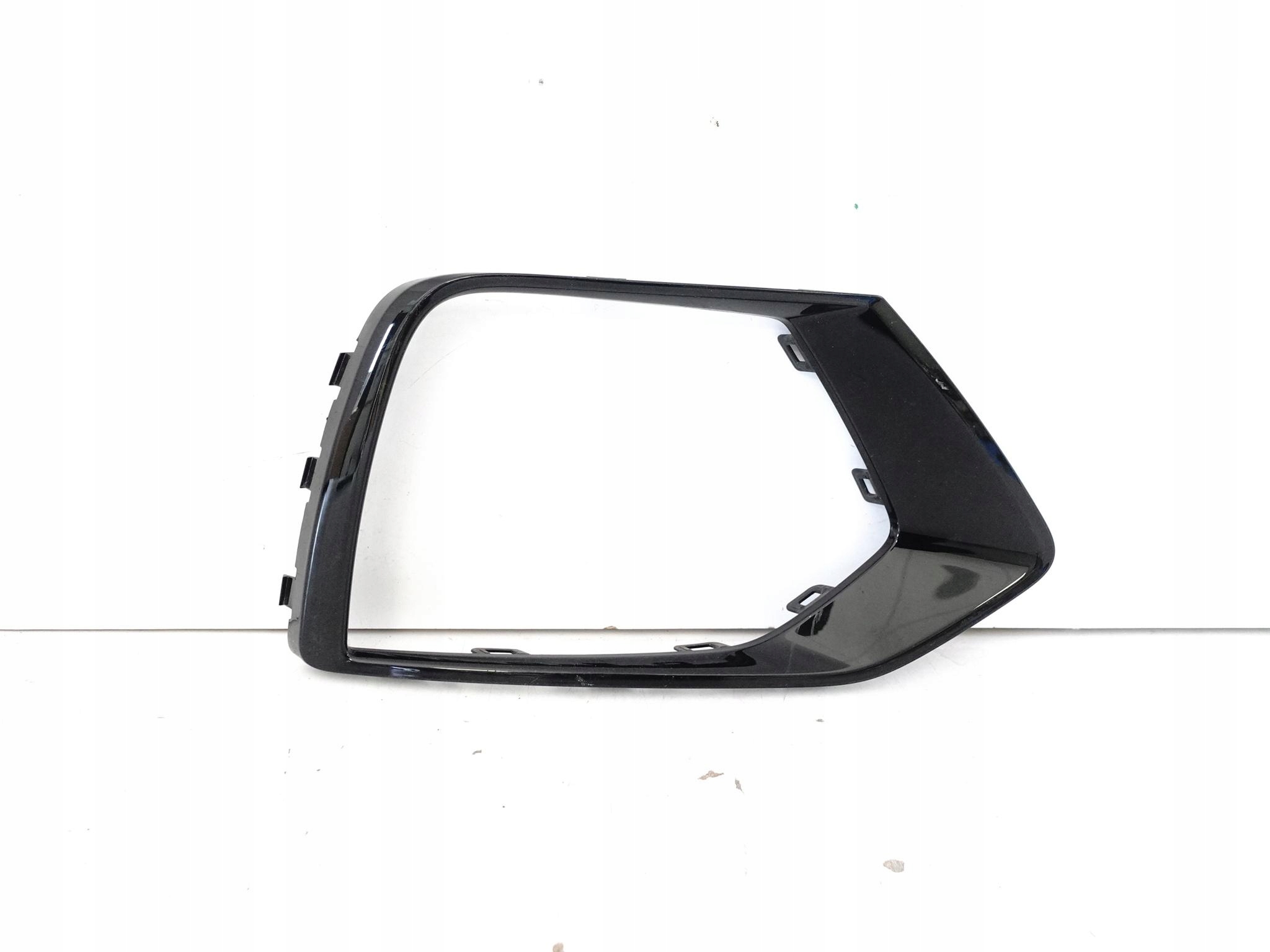 AUDI Q3 II F3 83A BASIS 18-25 moulding cover frame for bumper right front