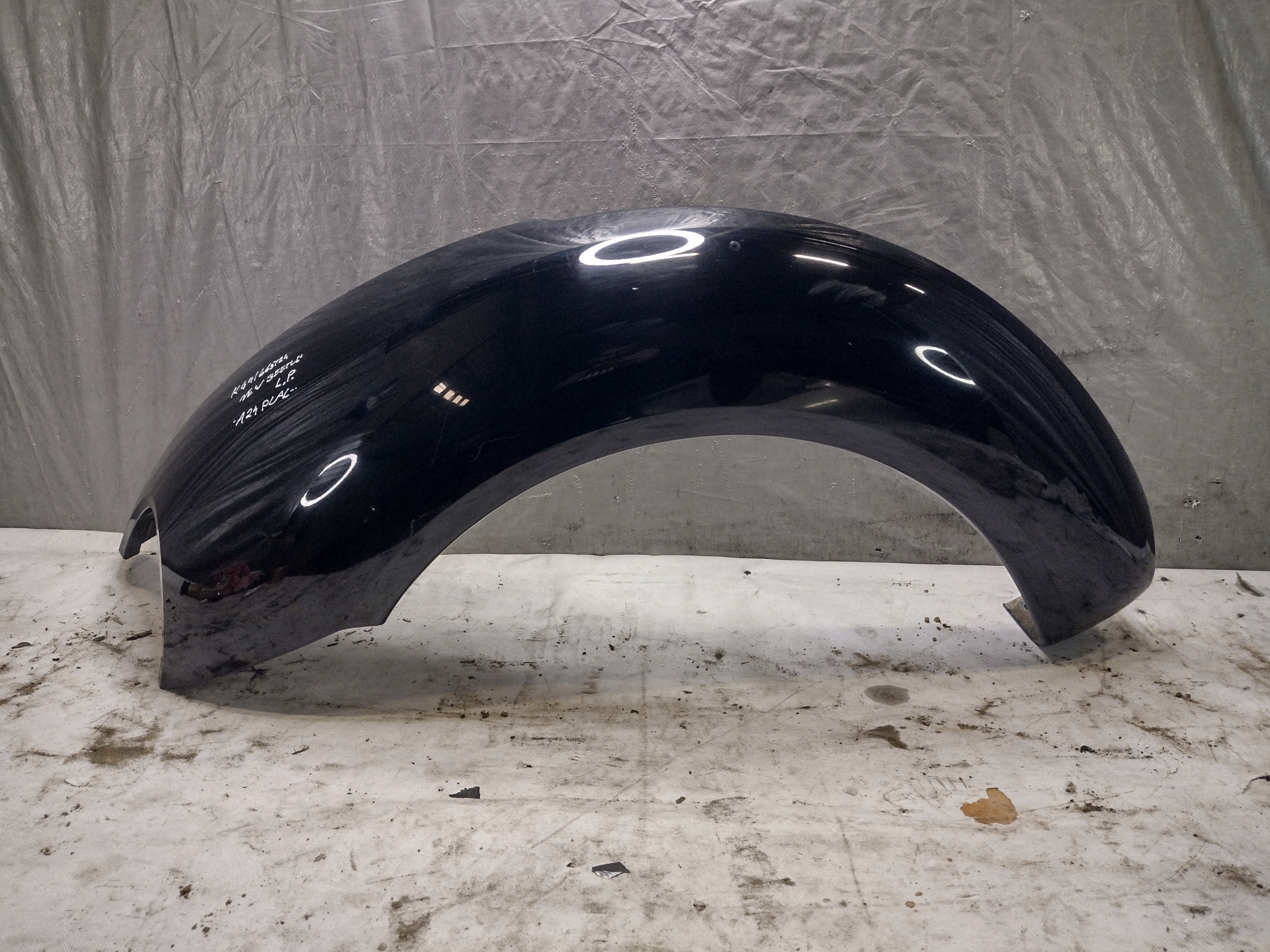 fender left front Volkswagen New Beetle k: L041 1C0821105D