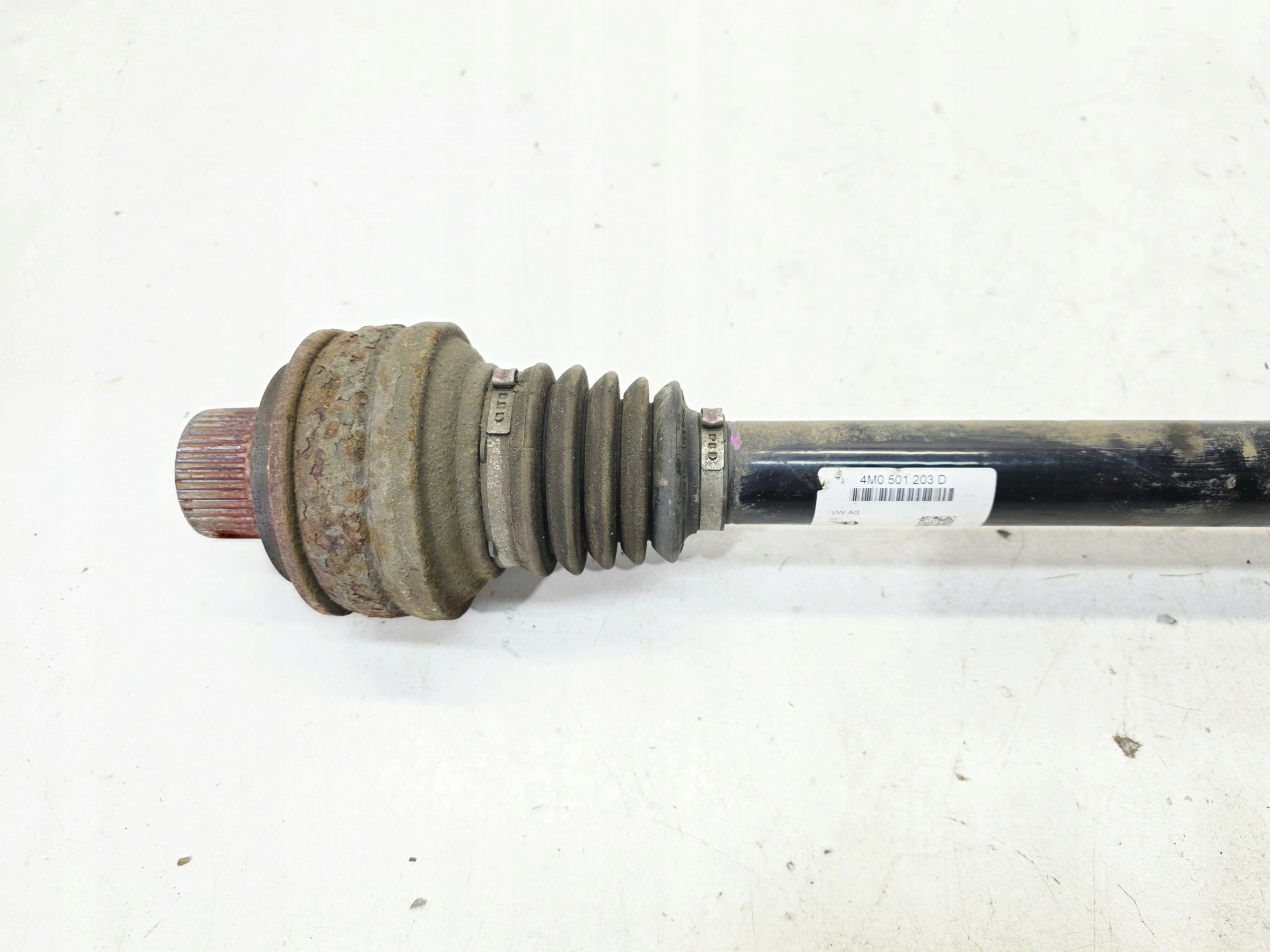 Antriebswelle links oder rechts heck AUDI Q7 4M 4M0501203D