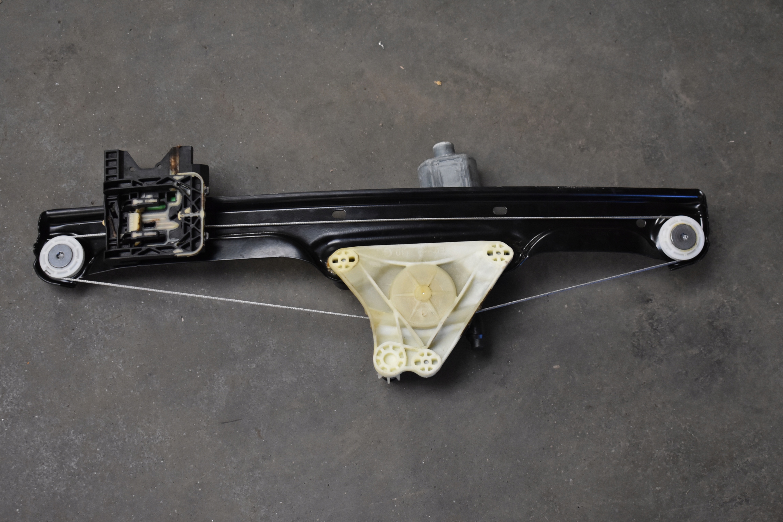 IDEALNY window regulator right rear part rear PORSCHE PANAMERA 971 1