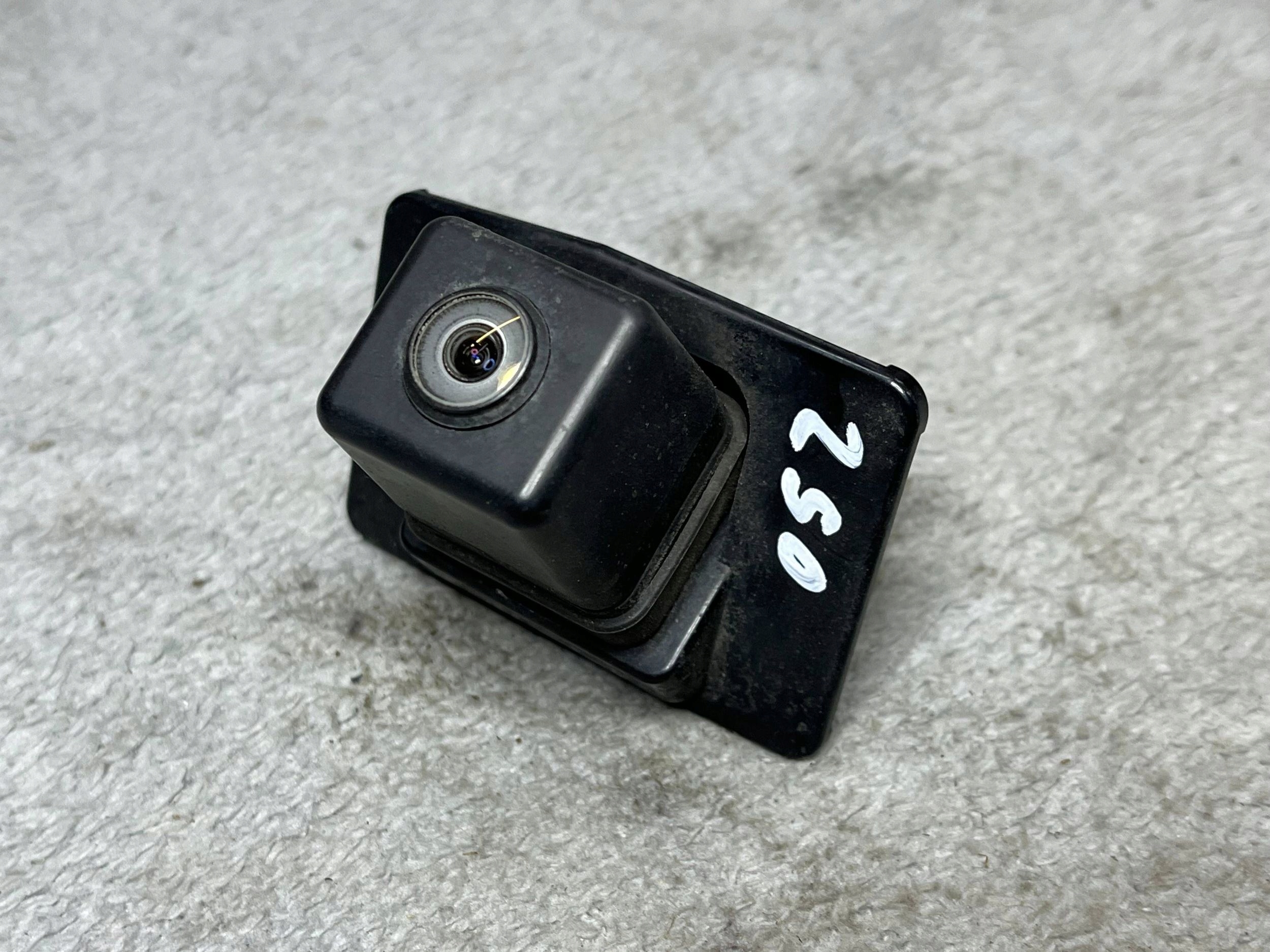 Kamera reversing Mercedes-Benz C W204 A2048206297